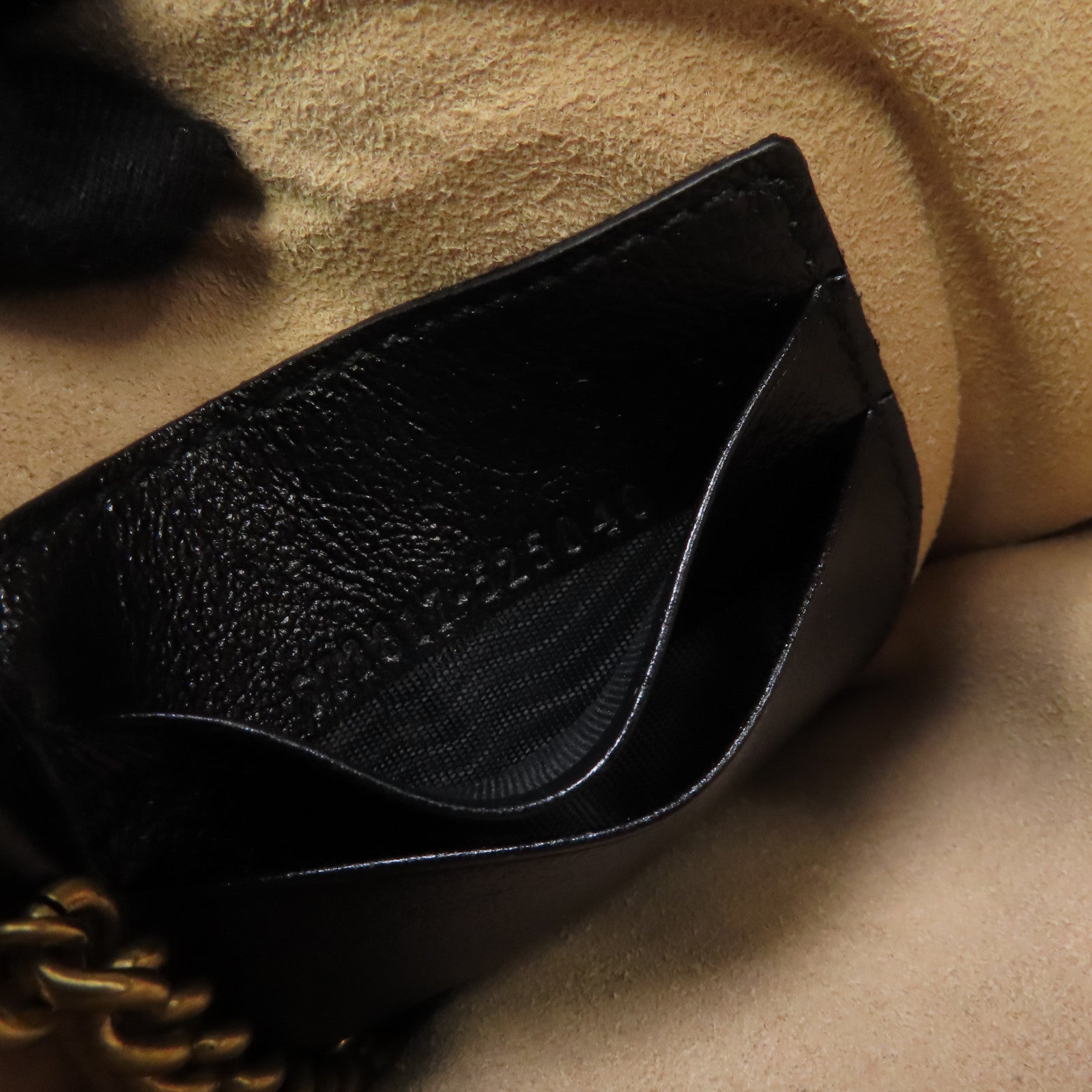 GUCCI 【激減優惠】牛皮皮革GG Marmont金扣鏈帶肩背袋黑色