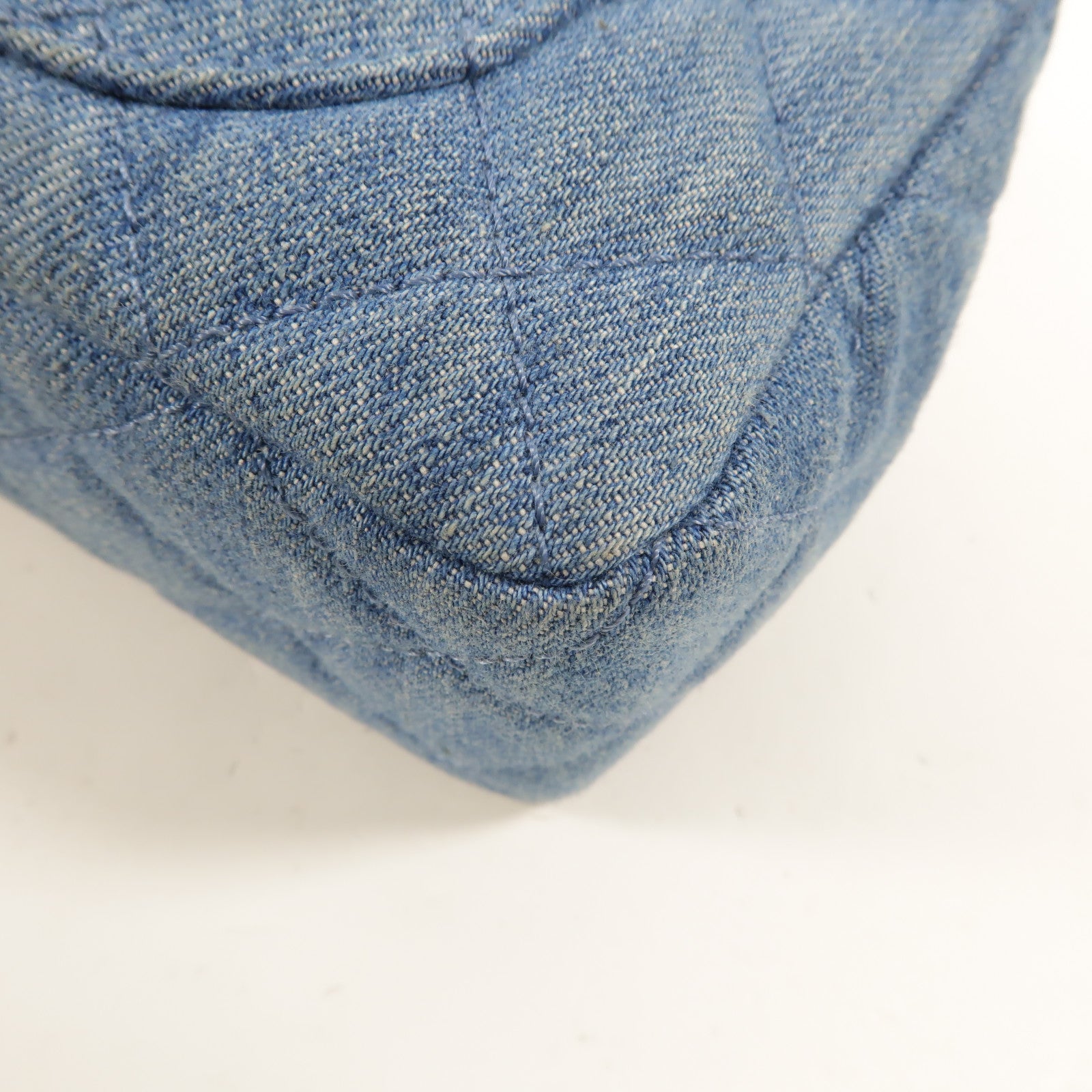 CHANEL Denim Mini Classic 20 Gold Ball肩背袋