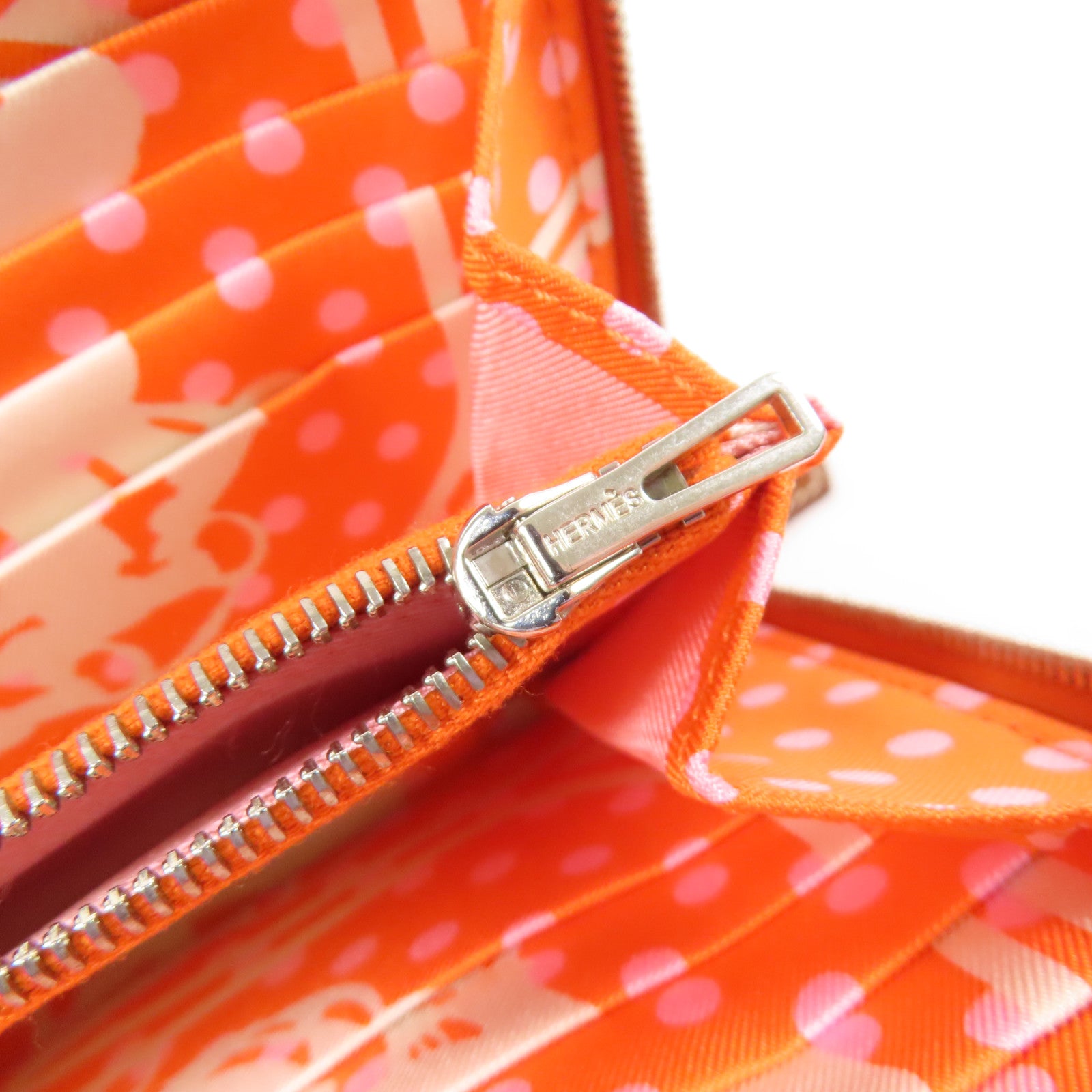 HERMES 【激減優惠】Epsom皮革Silk In Long Wallet銀扣長錢包Orange