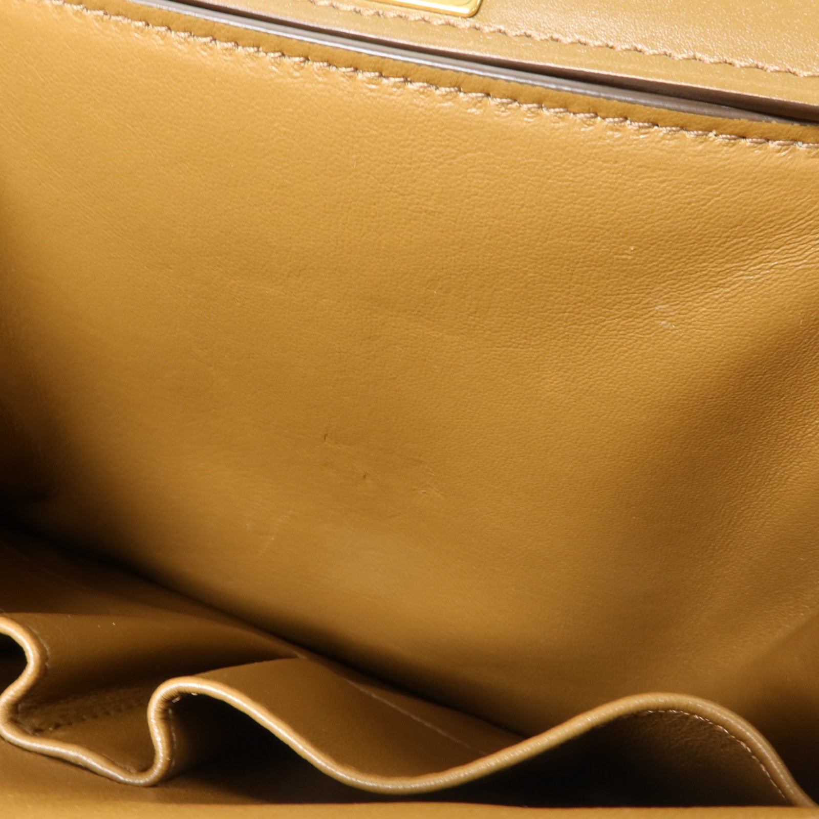CELINE 牛皮皮革Classic Box Medium肩背袋