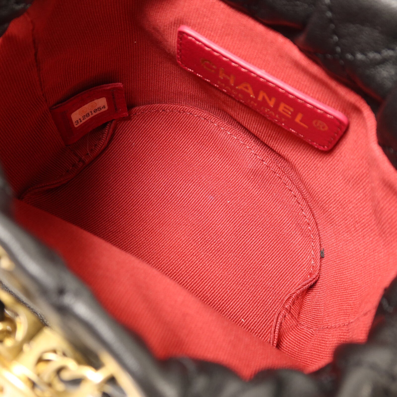 CHANEL 牛皮皮革Mini Pearl Bucket Bag金扣肩背袋