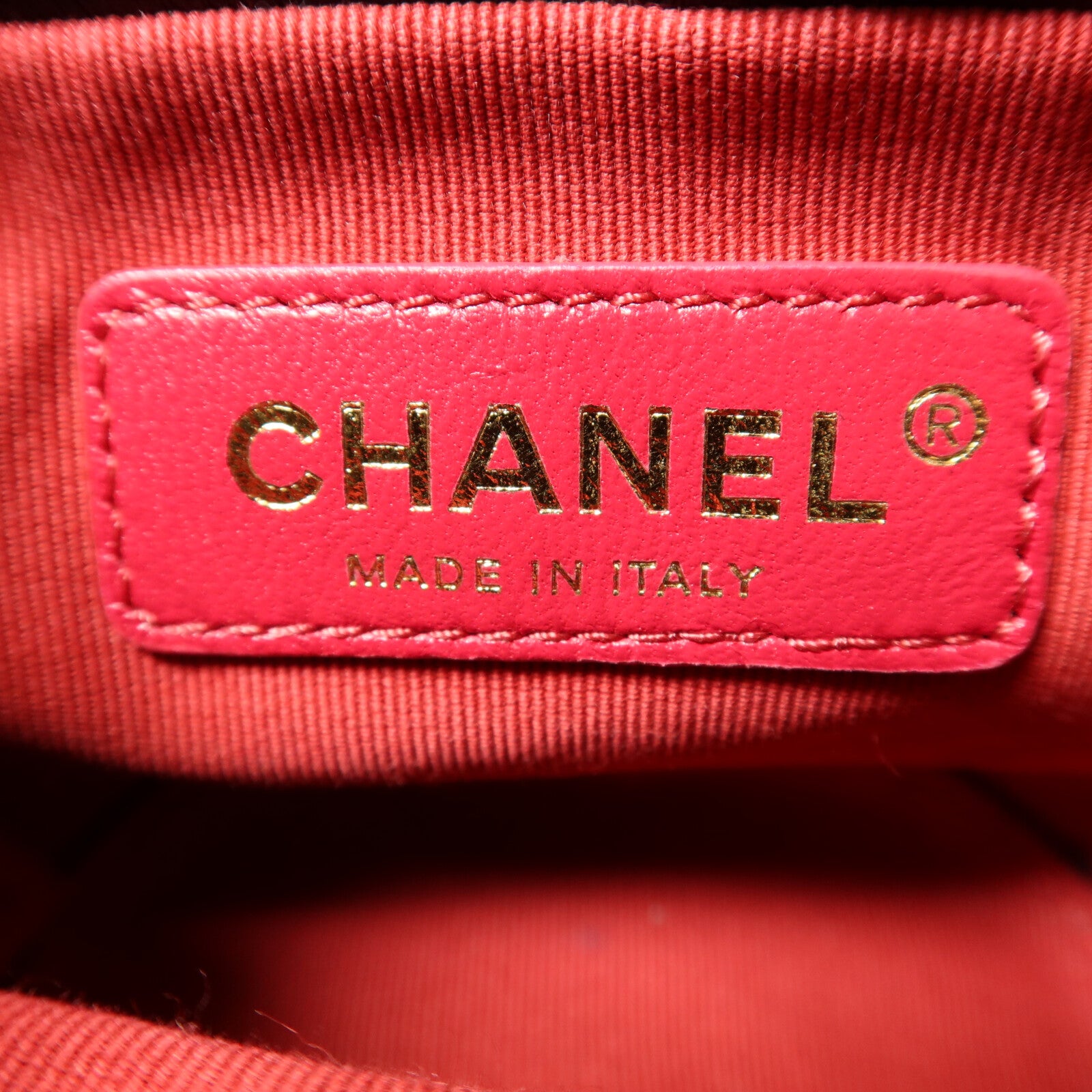 CHANEL 牛皮皮革Mini Pearl Bucket Bag金扣肩背袋