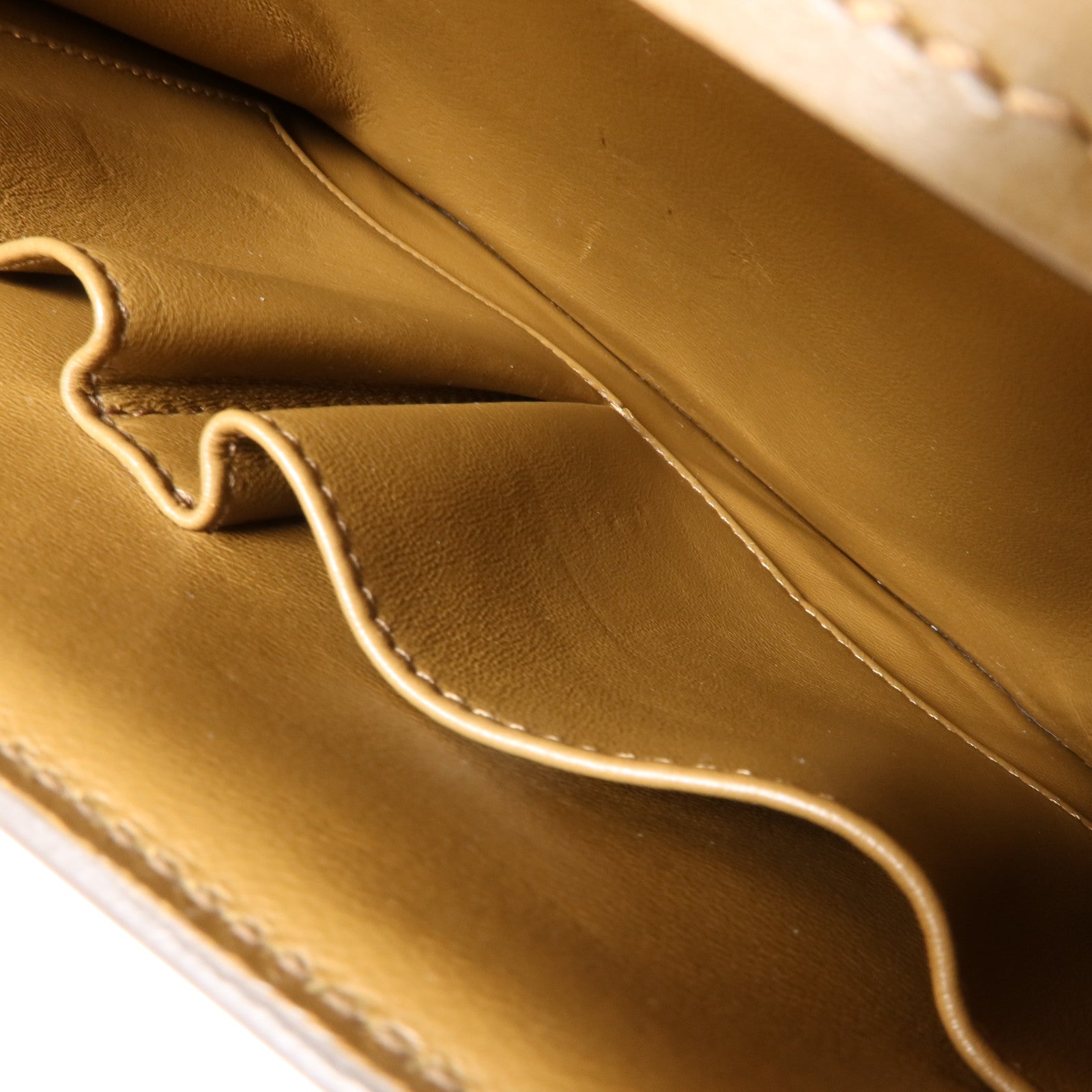 CELINE 牛皮皮革Classic Box Medium肩背袋