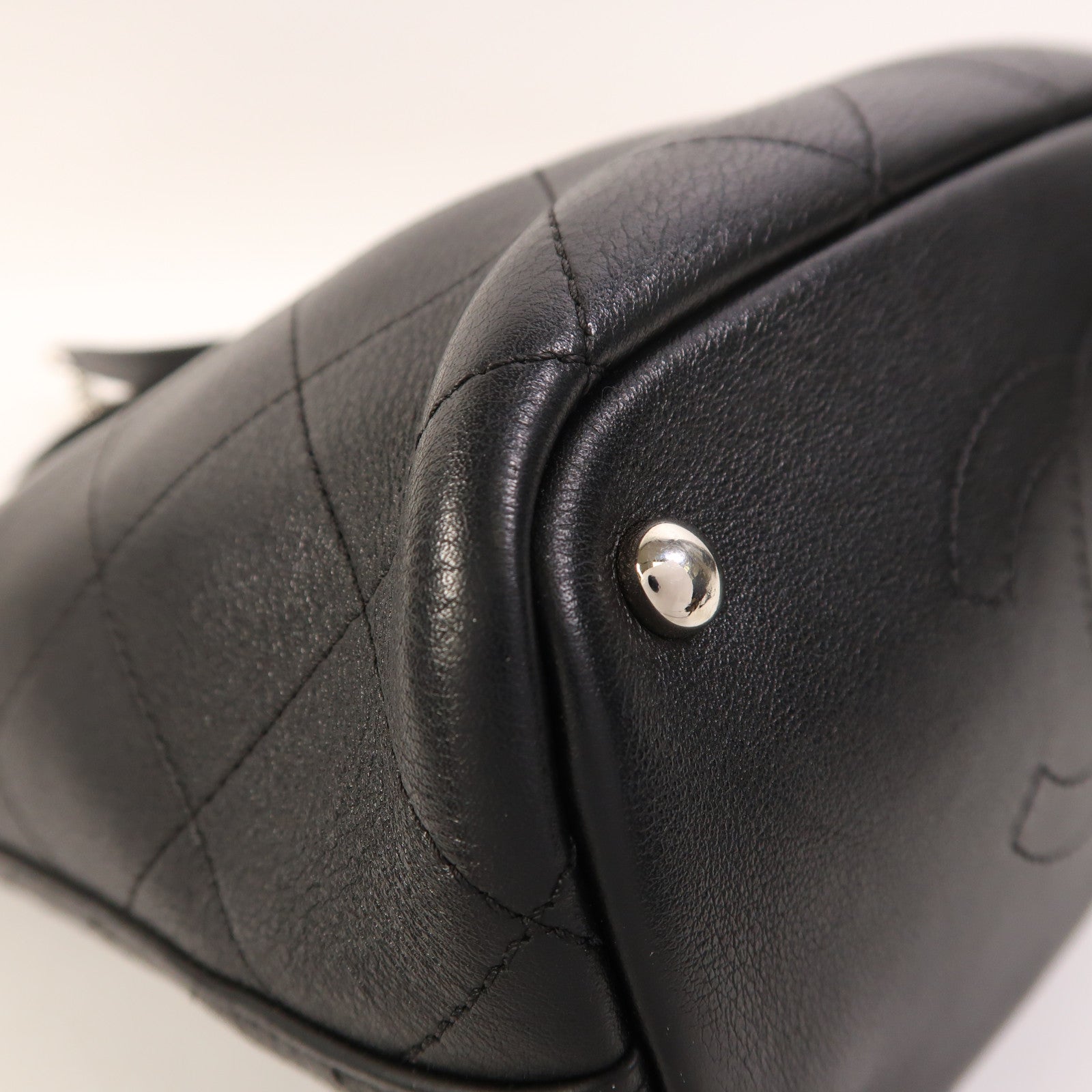 CHANEL 牛皮皮革2 Way Shoulder銀扣手挽肩背兩用袋