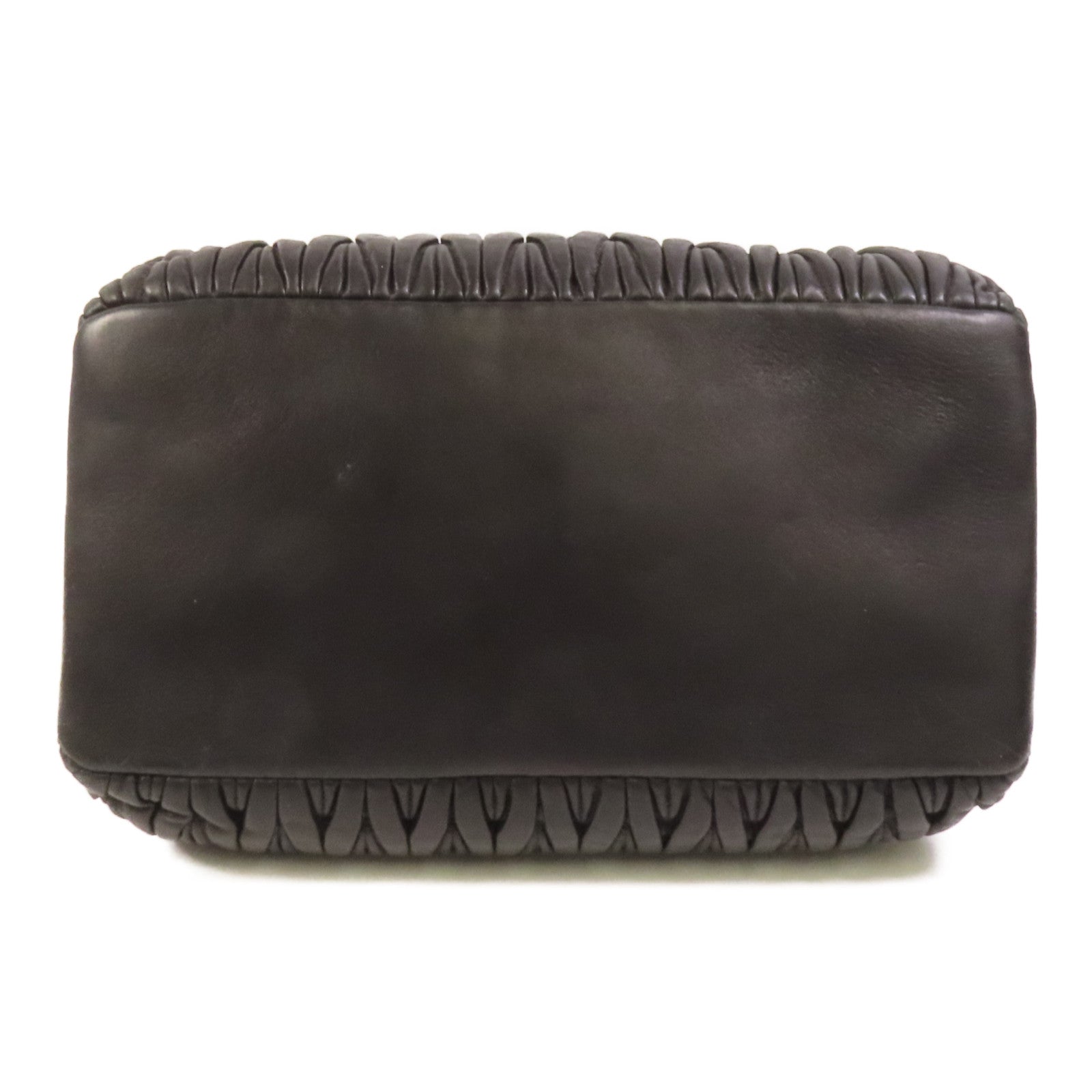Miu Miu 羊皮皮革Shoulder Bag銀扣肩背袋