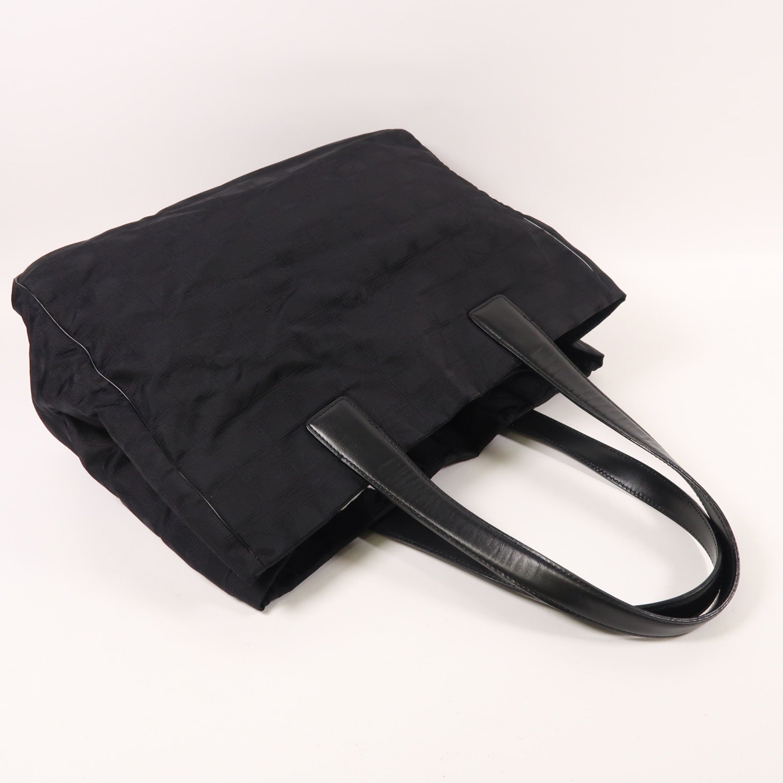 CHANEL 尼龍Vintage Tote Bag金扣肩背袋