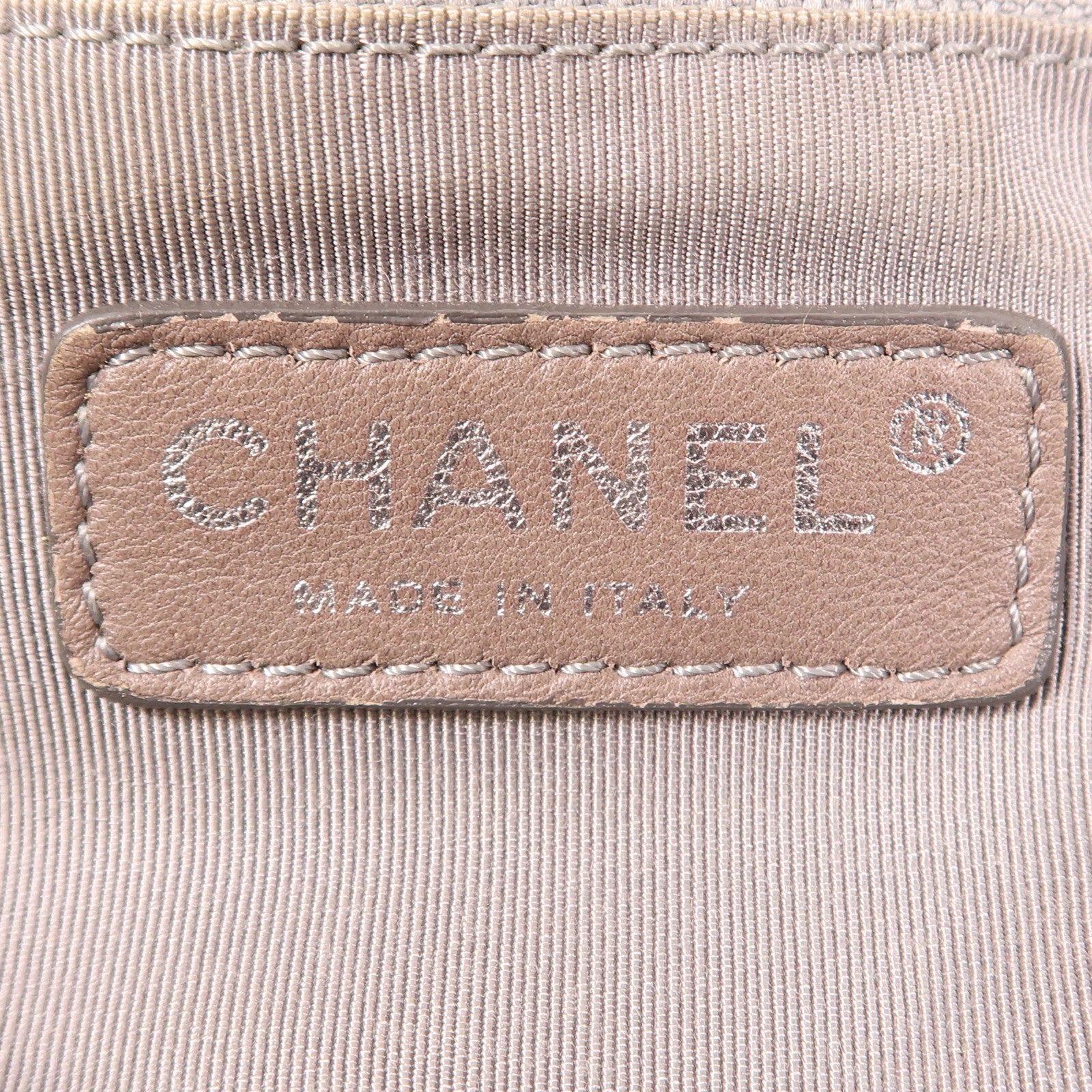 CHANEL 牛仔布Shoulder Bag銀扣肩背袋