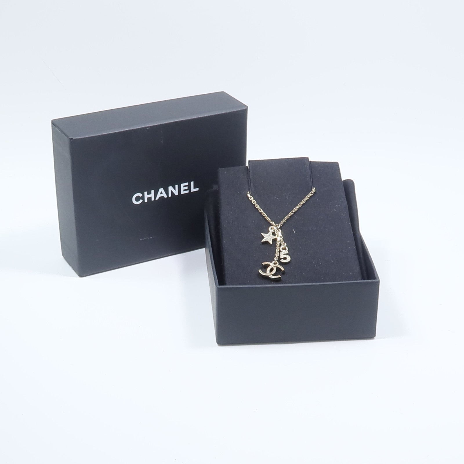 CHANEL 金屬No.5 Star Pendant Nacklace項鍊