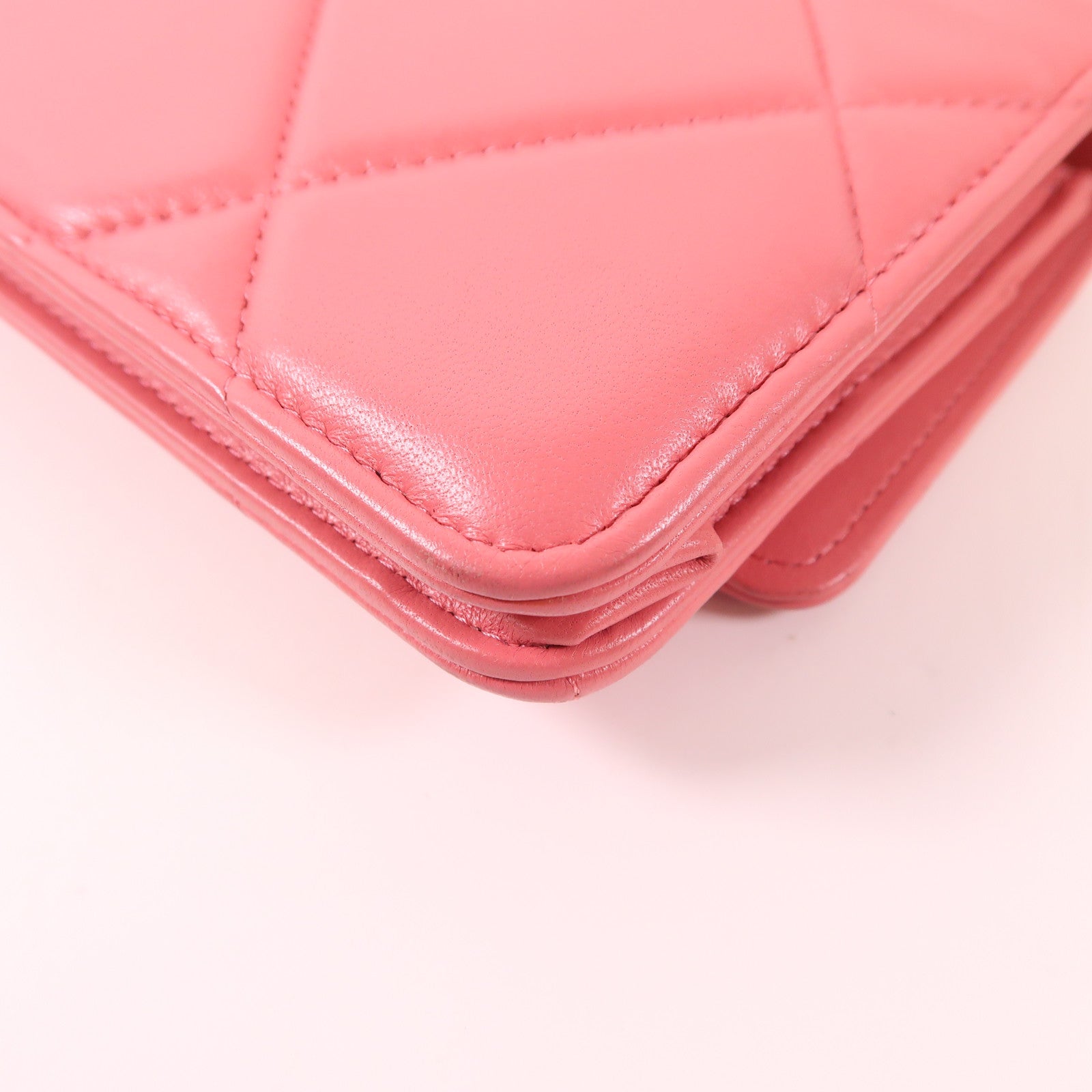 CHANEL 羊皮皮革Wallet On Chain 19鏈帶手挽肩背兩用袋