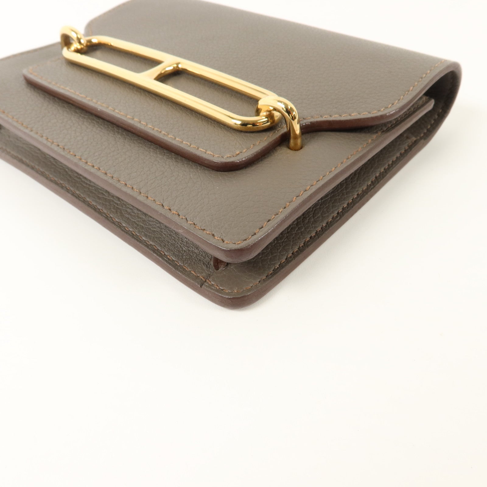 HERMES Evercolor皮革Roulis Slim金扣錢包Gris Meyer
