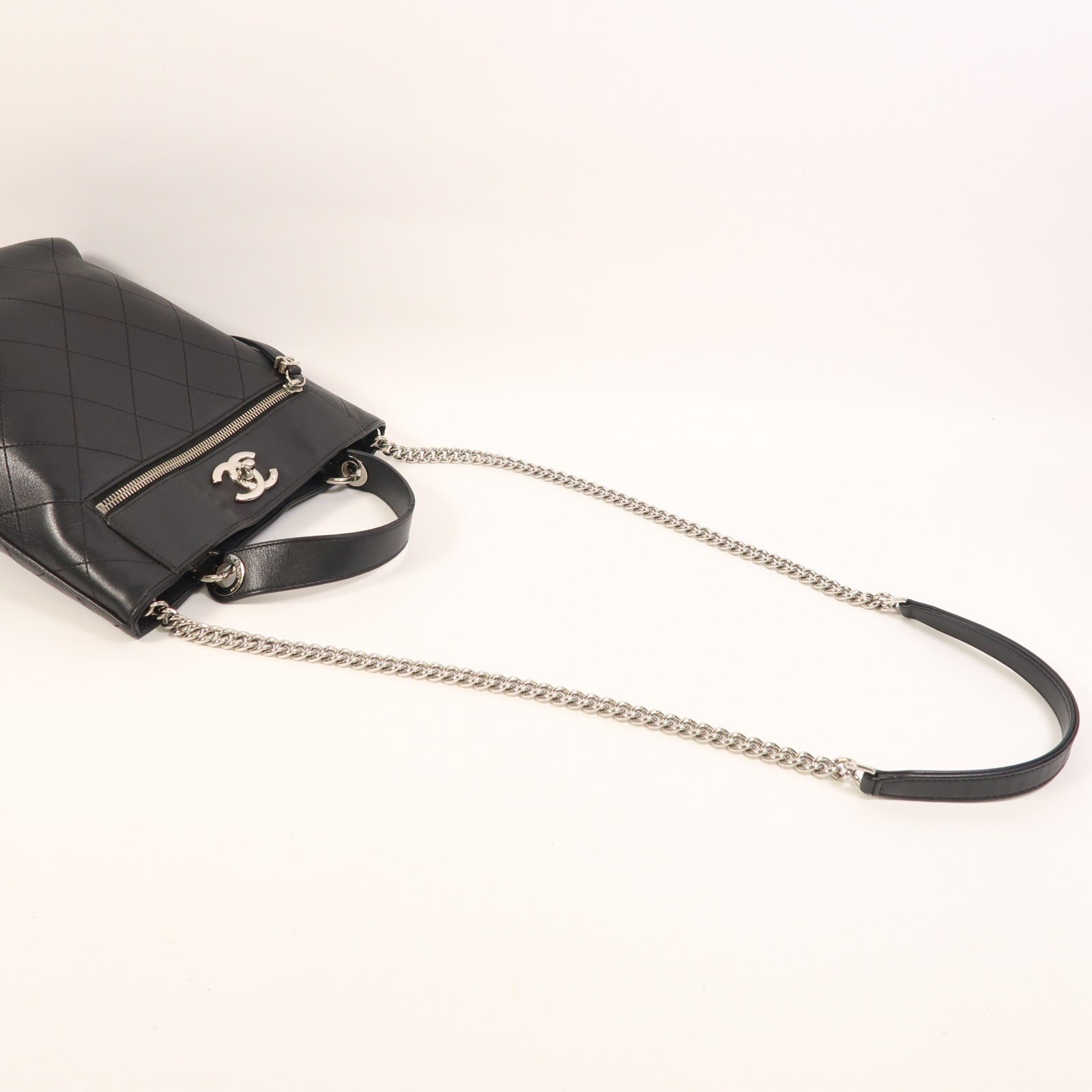 CHANEL 牛皮皮革2 Way Shoulder銀扣手挽肩背兩用袋