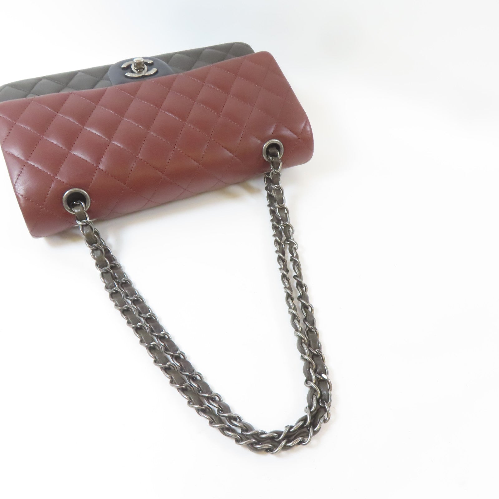 CHANEL 【激減優惠】菱格羊皮皮革Classic Double Flap Bag銀扣鏈帶肩背袋黑色/啡紅色