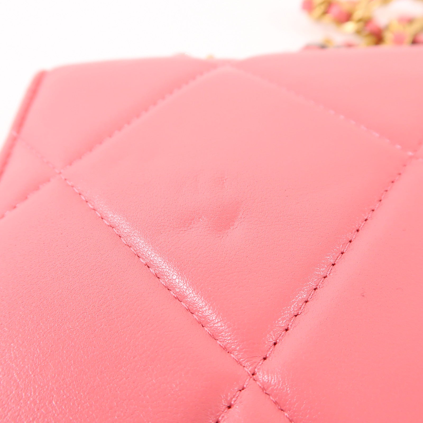 CHANEL 羊皮皮革Wallet On Chain 19鏈帶手挽肩背兩用袋