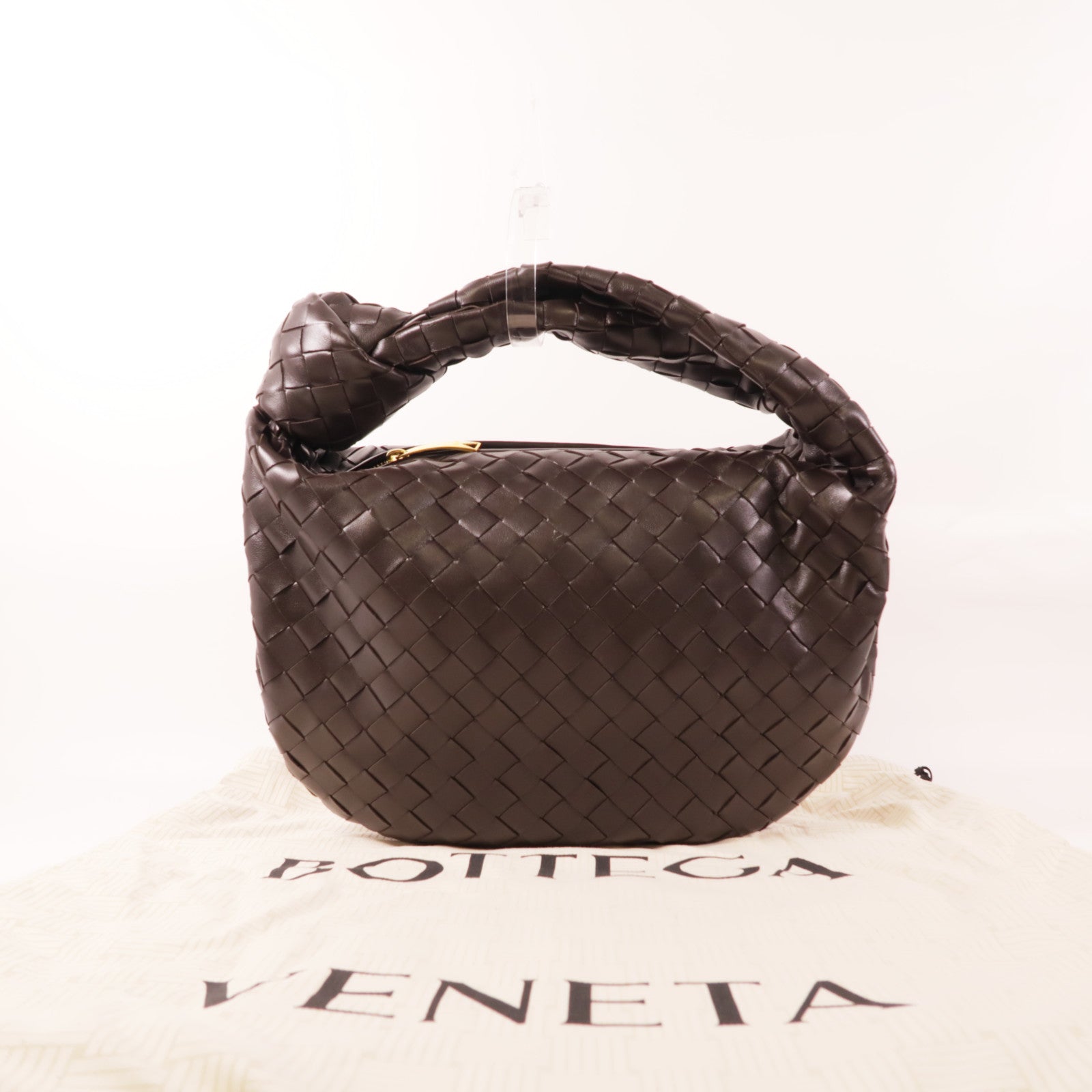 BOTTEGA VENETA 皮革Small Jodie金扣手挽袋