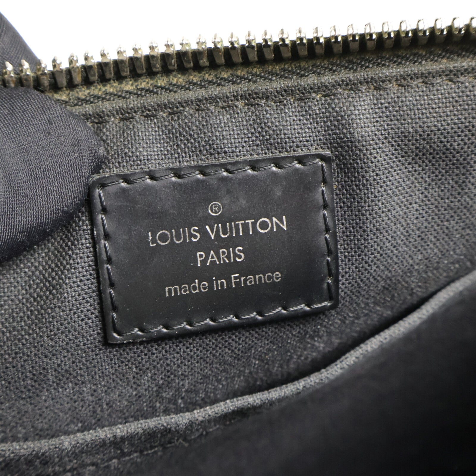 LOUIS VUITTON Damier Graphite Mick PM肩背袋