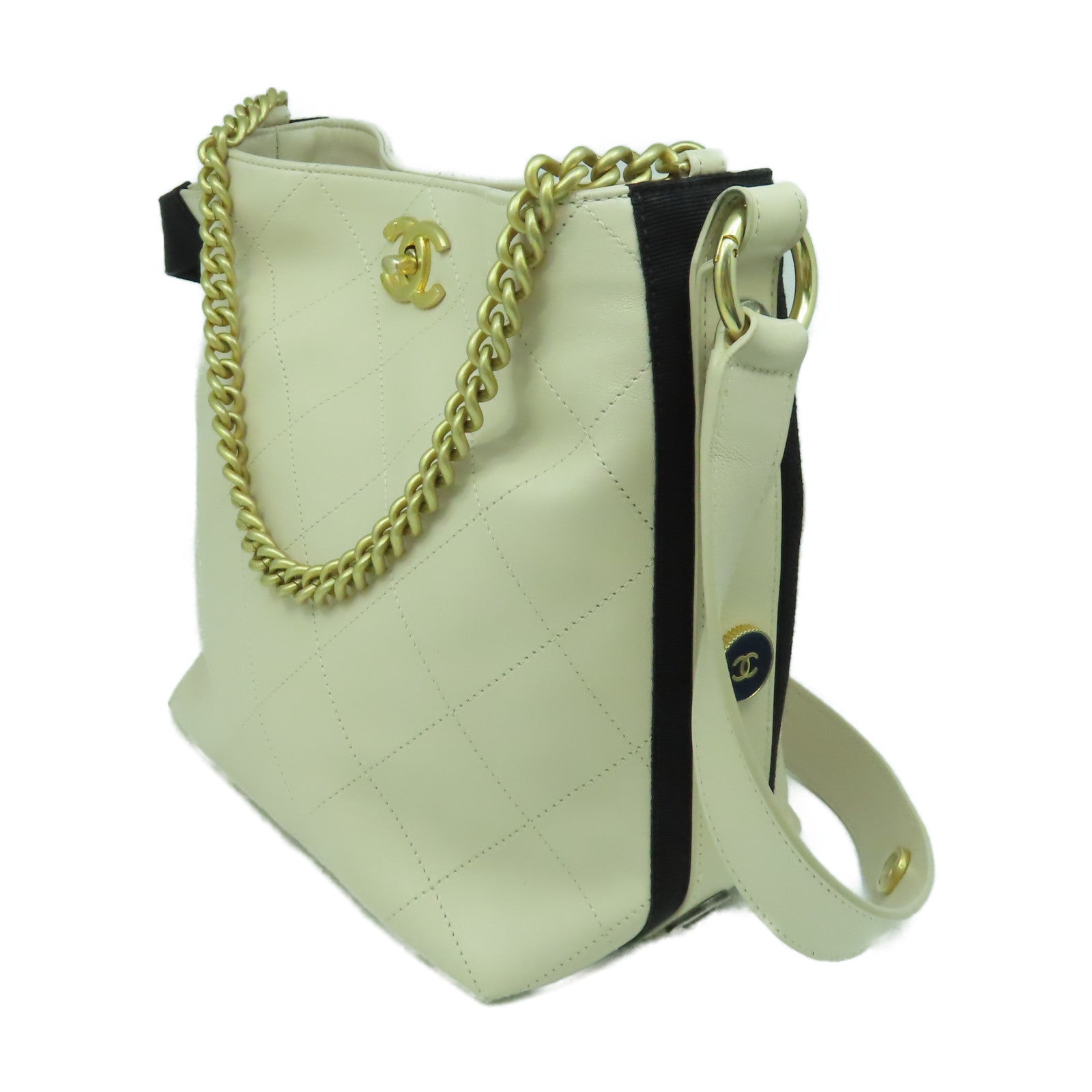 CHANEL 【激減優惠】菱格牛皮皮革Shoulder Bag金扣肩背袋米色