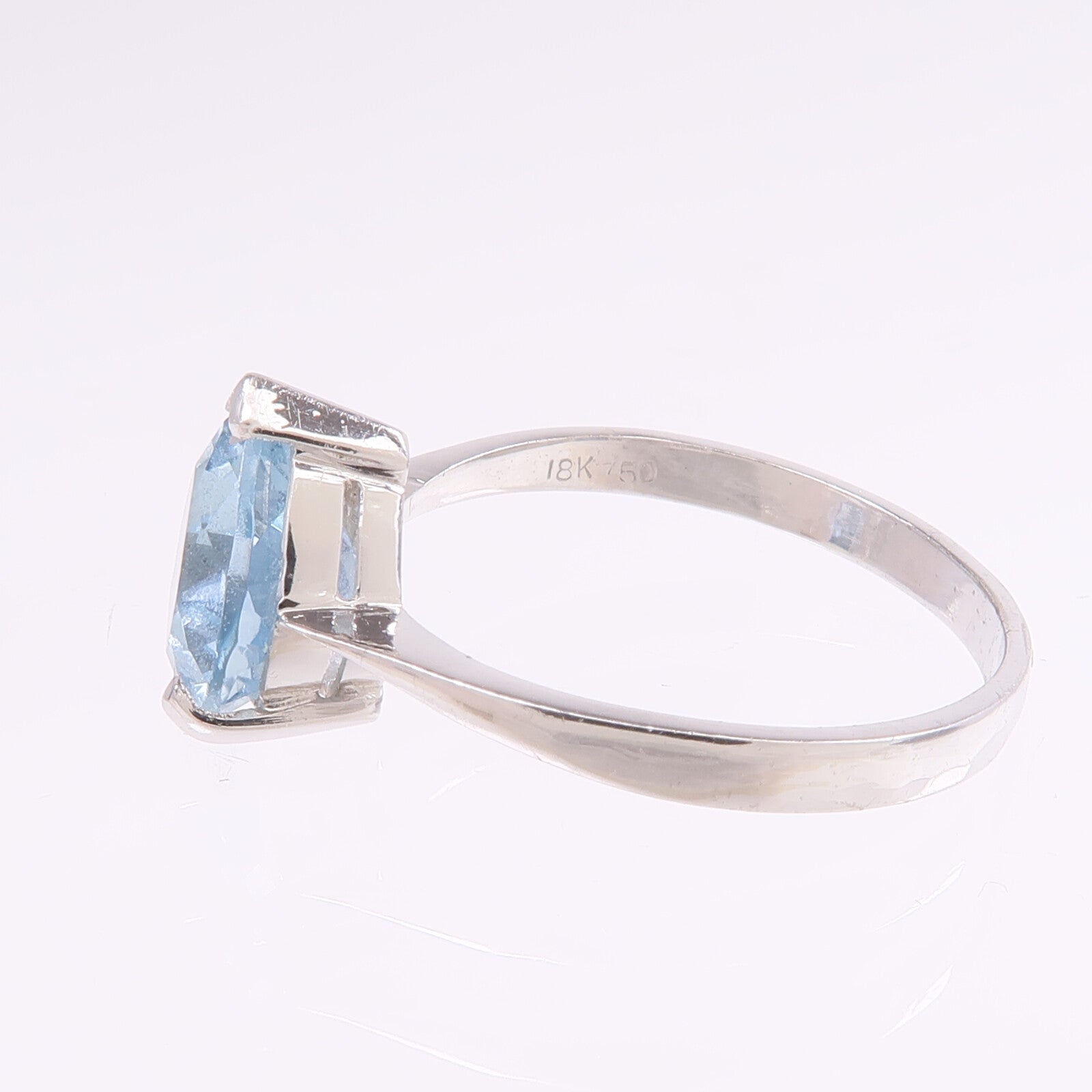 JEWELRY 【激減優惠】18K白金Aquamarine Ring藍晶戒指US#6