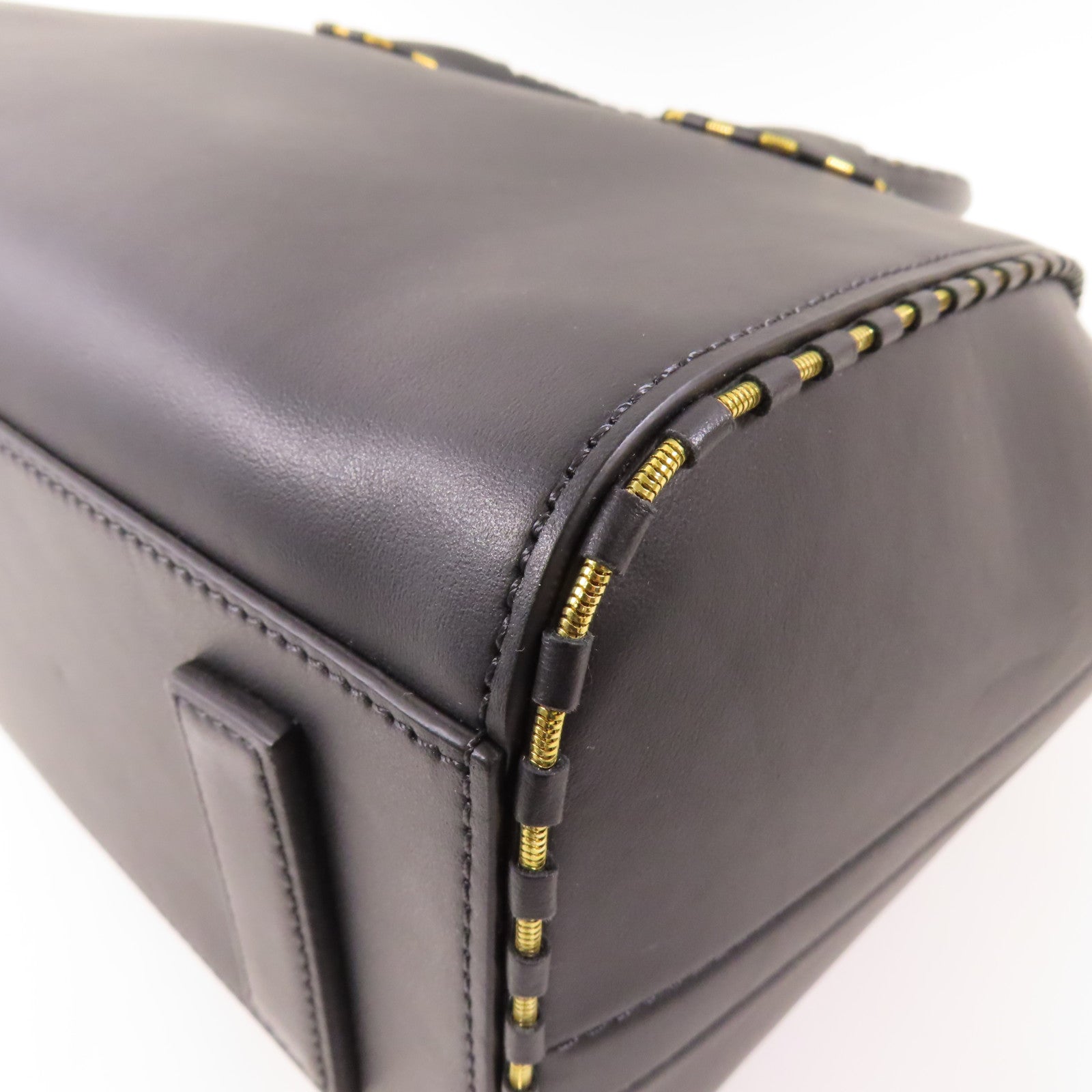 GIVENCHY 牛皮皮革Antigona金扣手挽肩背兩用袋