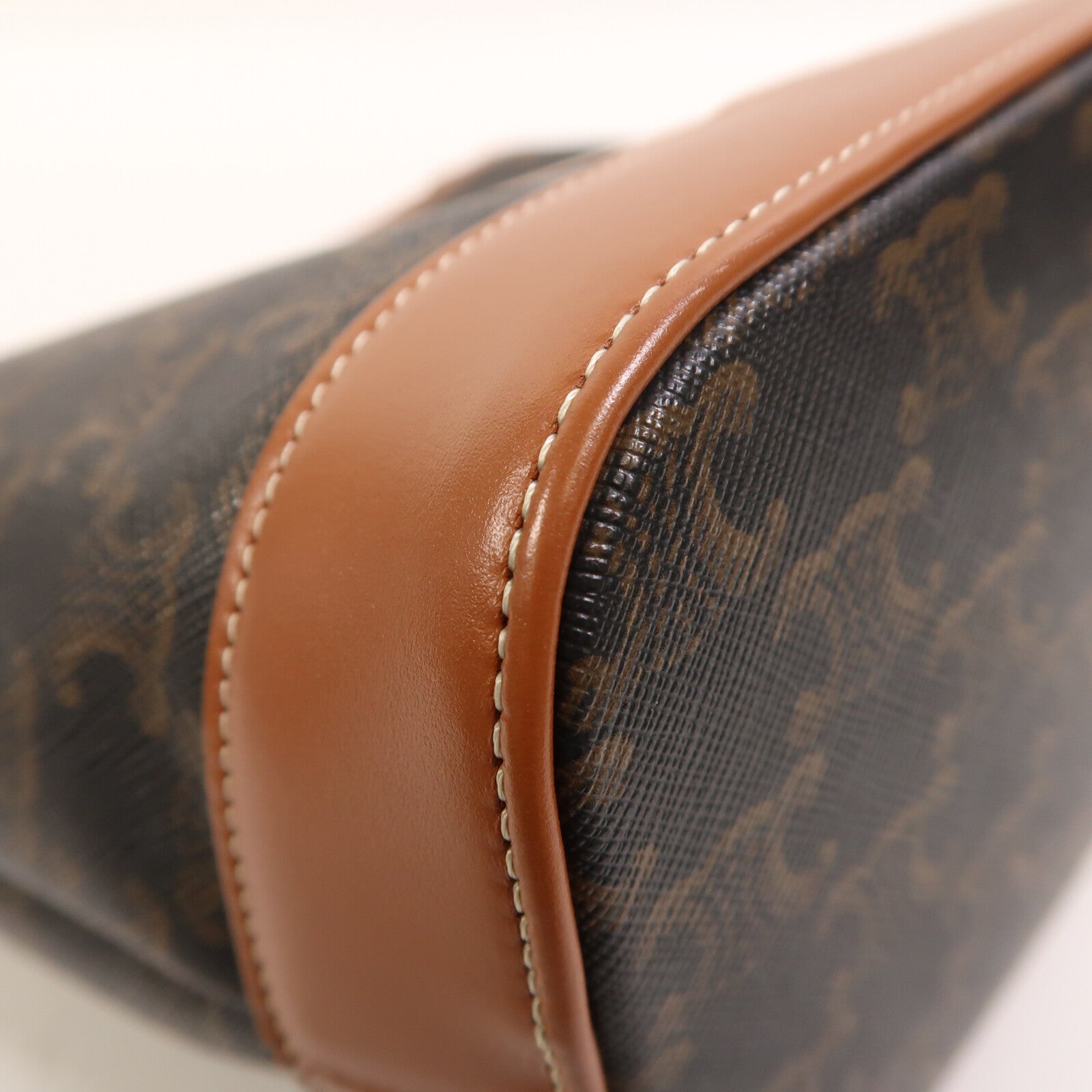 CELINE 塗層帆布Triomphe Bucket金扣肩背袋
