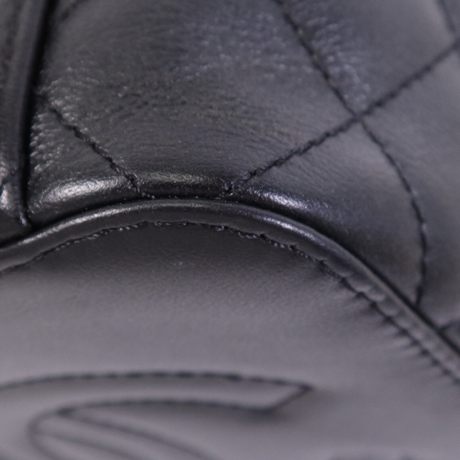 CHANEL 牛皮皮革Vanity Case金扣鏈帶手挽肩背兩用袋