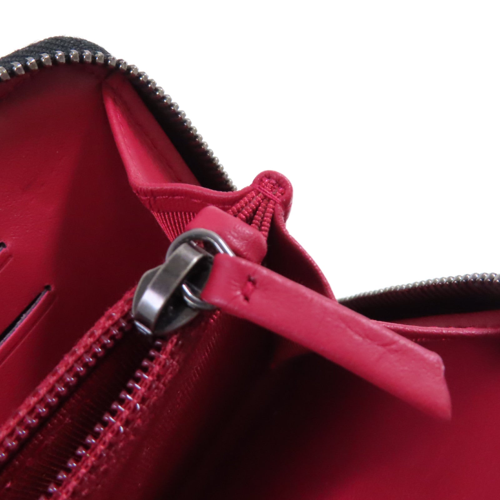 CHANEL 羊皮皮革Zipper Wallet金扣短錢包黑色
