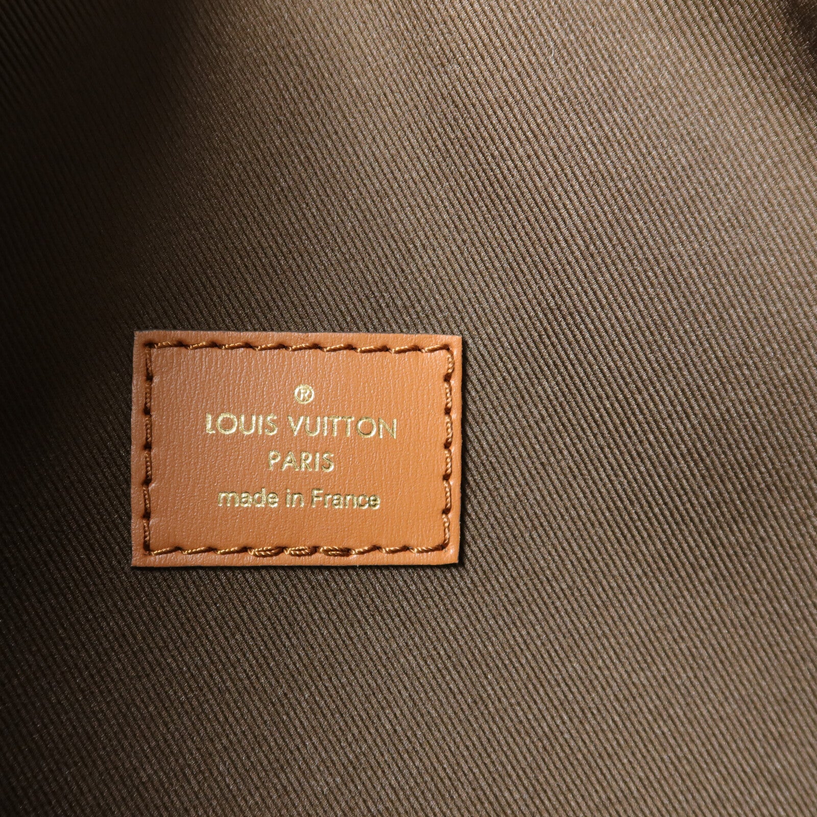 LOUIS VUITTON Monogram Reverse Loop Hobo手挽肩背兩用袋