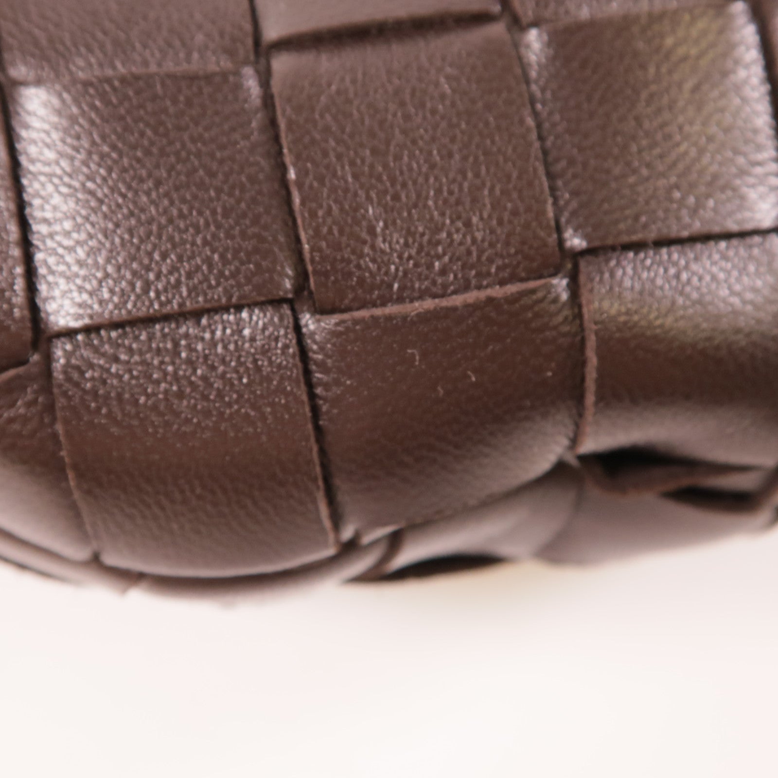 BOTTEGA VENETA BV Small Jodie Handbag Leather 690225 VCPP0/2132 Brown