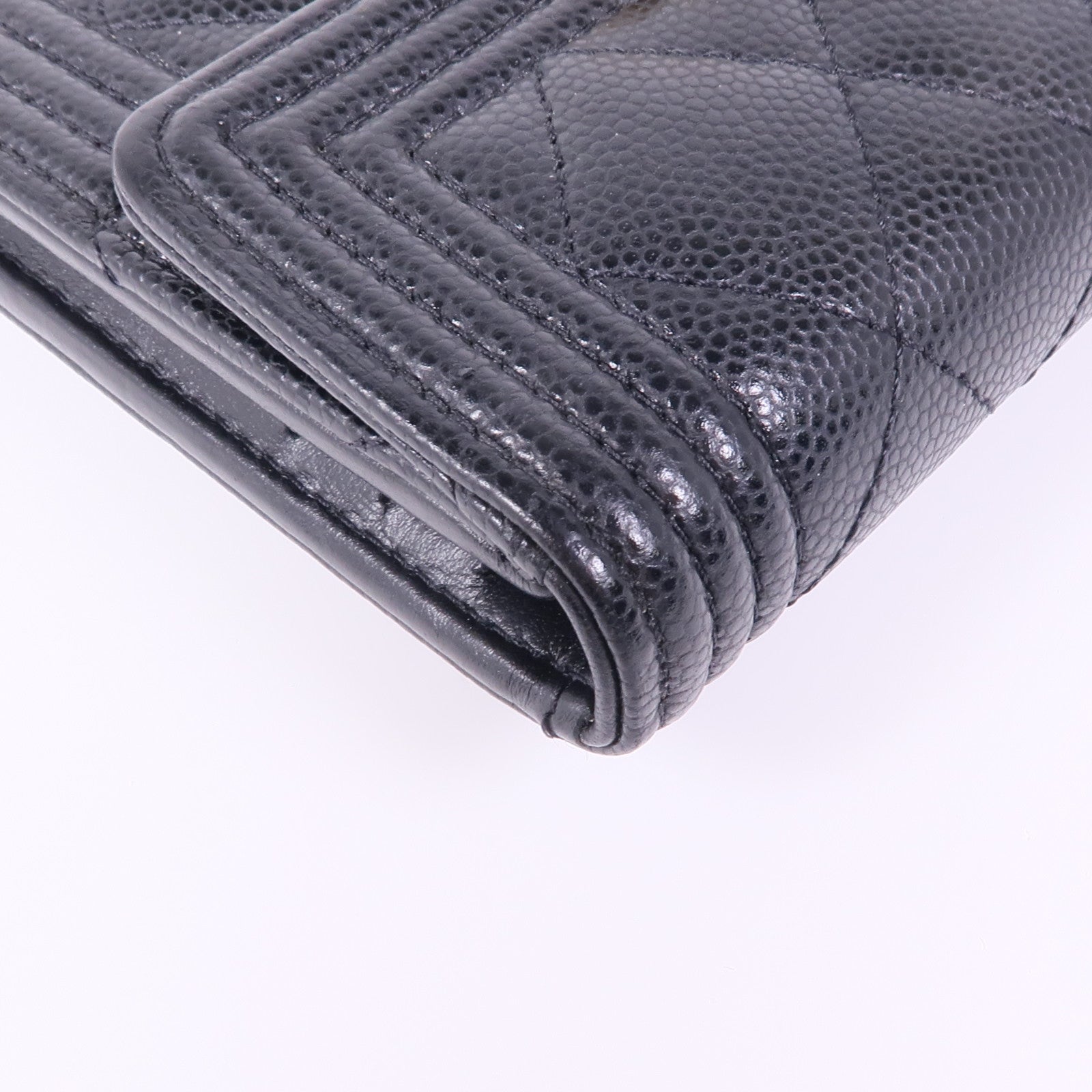 CHANEL 牛皮皮革Boy Wallet金扣錢包