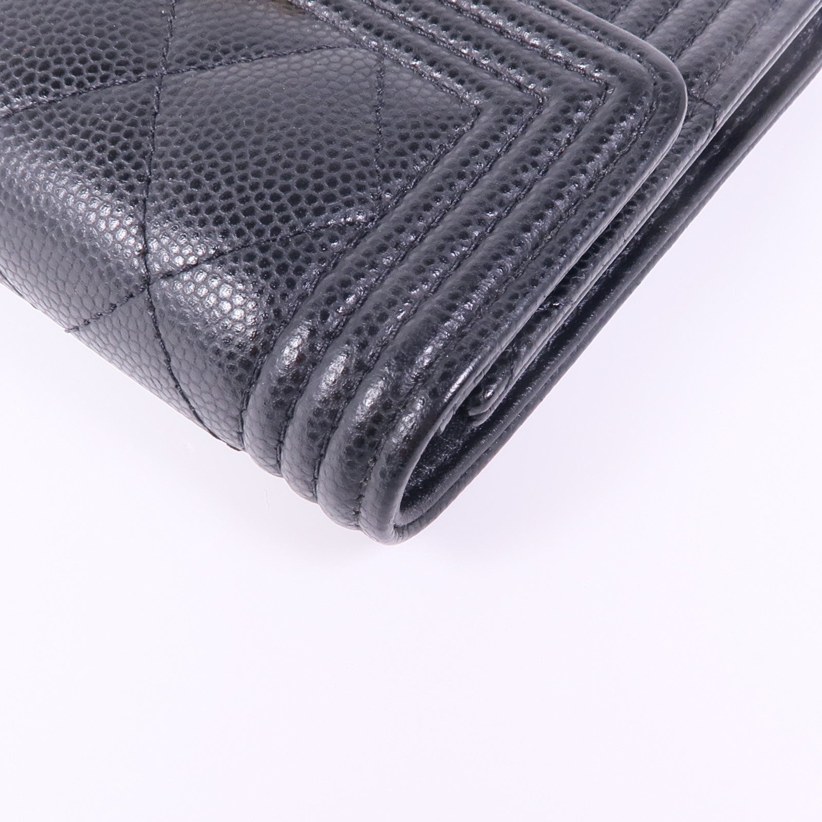 CHANEL 牛皮皮革Boy Wallet金扣錢包
