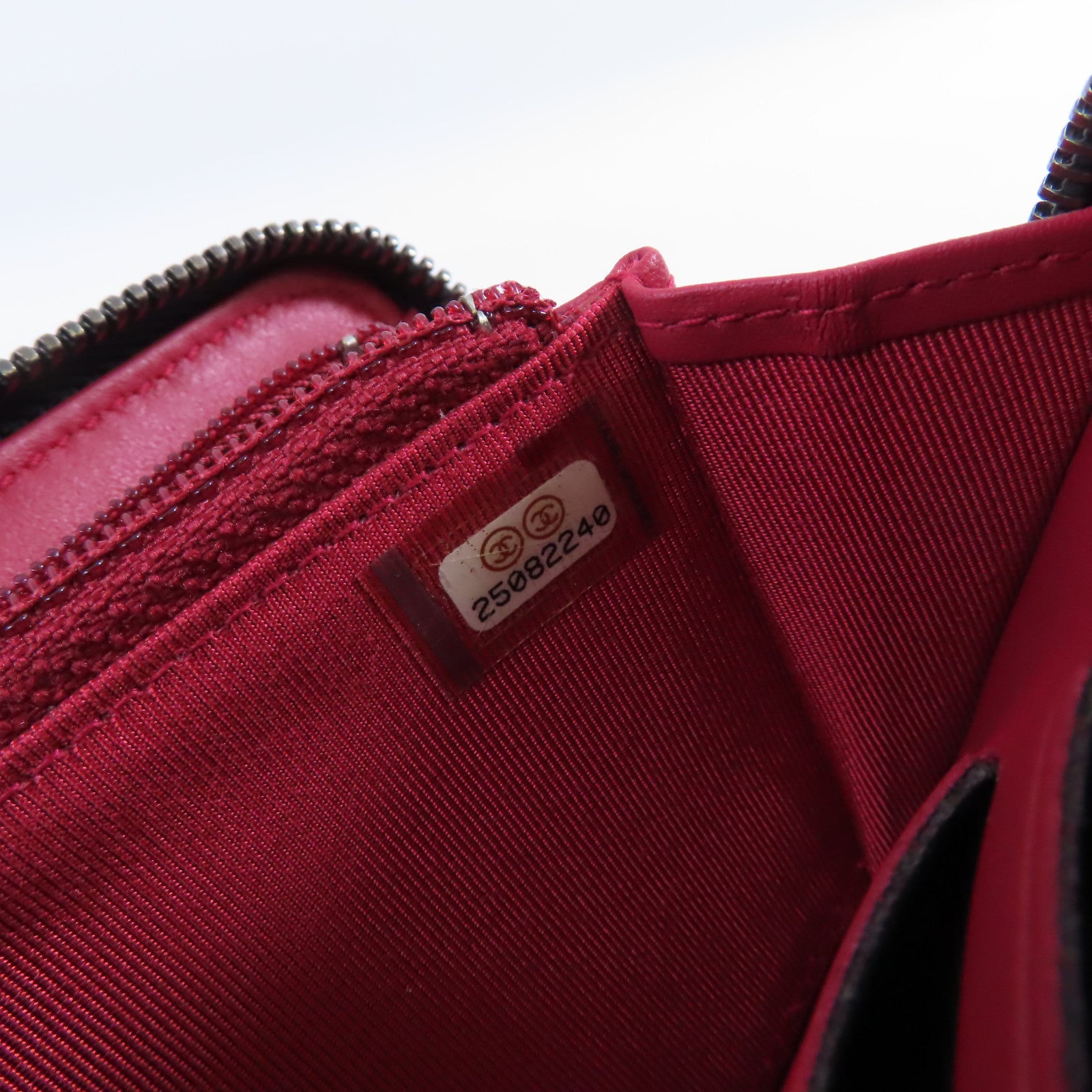 CHANEL 羊皮皮革Zipper Wallet金扣短錢包黑色