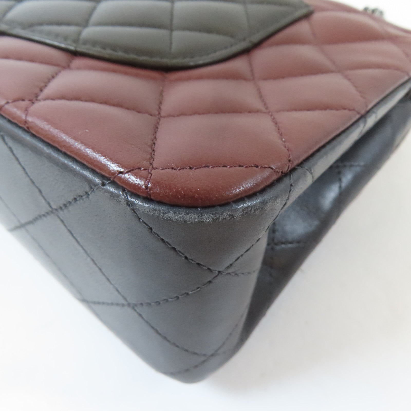 CHANEL 【激減優惠】菱格羊皮皮革Classic Double Flap Bag銀扣鏈帶肩背袋黑色/啡紅色
