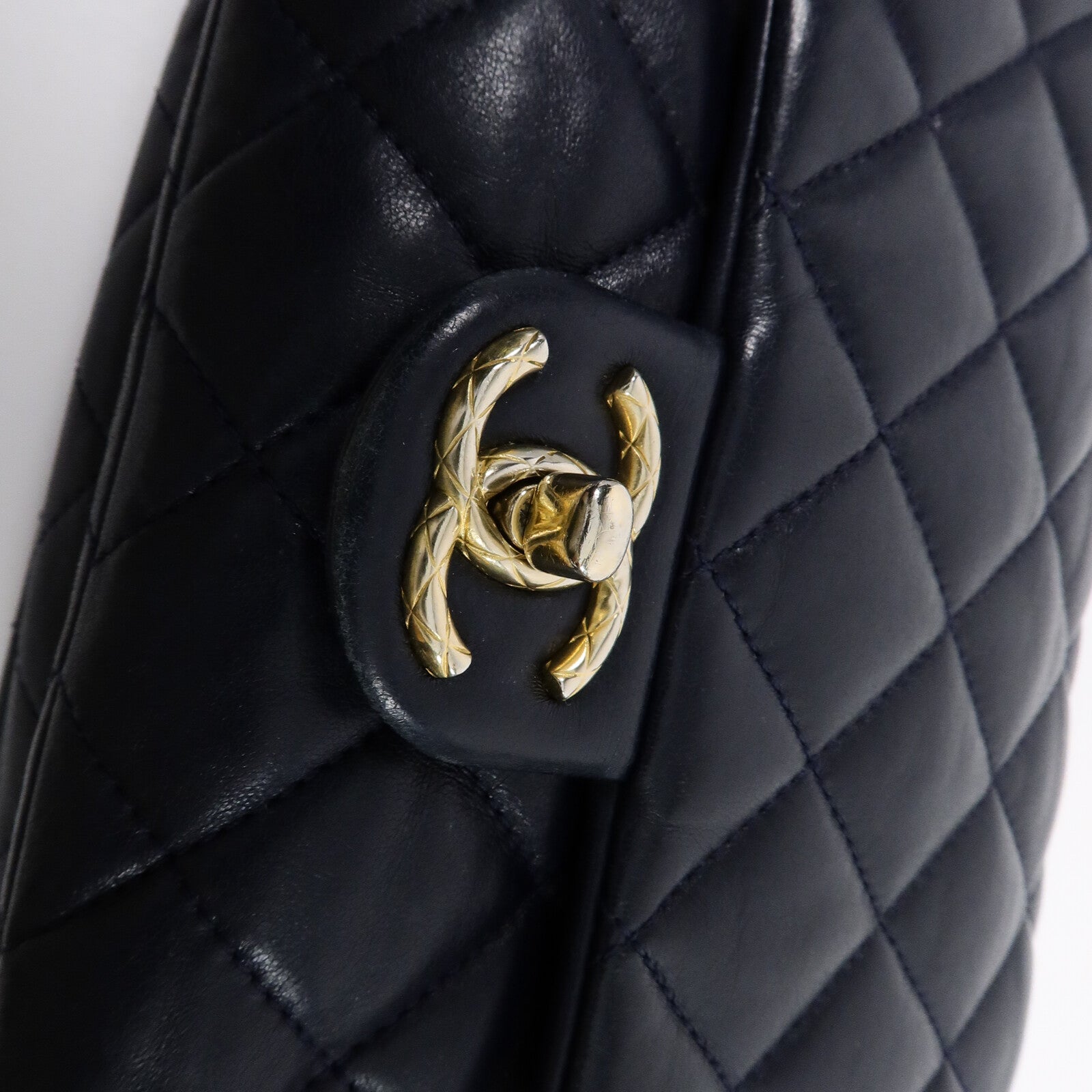 CHANEL 羊皮皮革Chain Shoulder Bag鏈帶肩背袋