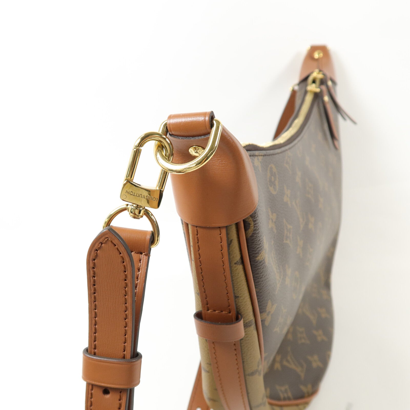 LOUIS VUITTON Monogram Reverse Loop Hobo手挽肩背兩用袋