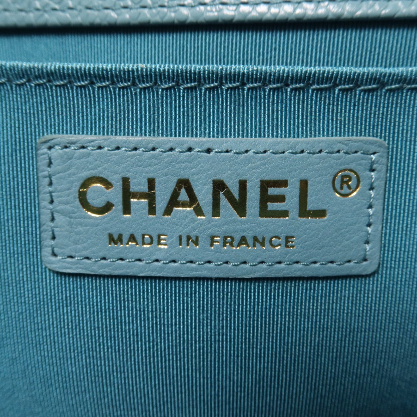 CHANEL 牛皮皮革Boy 25鏈帶肩背袋