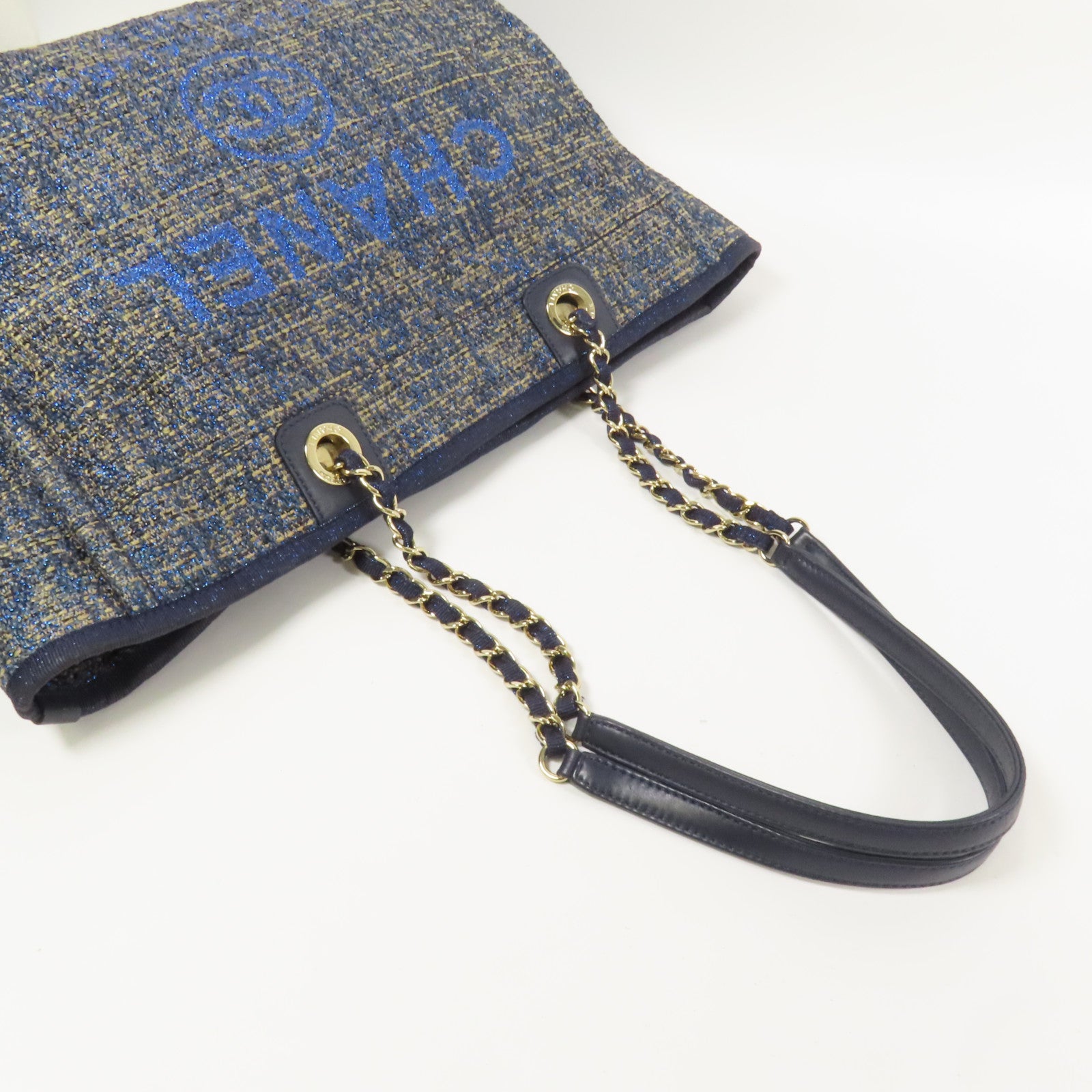 CHANEL Straw Small Deauville Tote Bag金扣鏈帶肩背袋