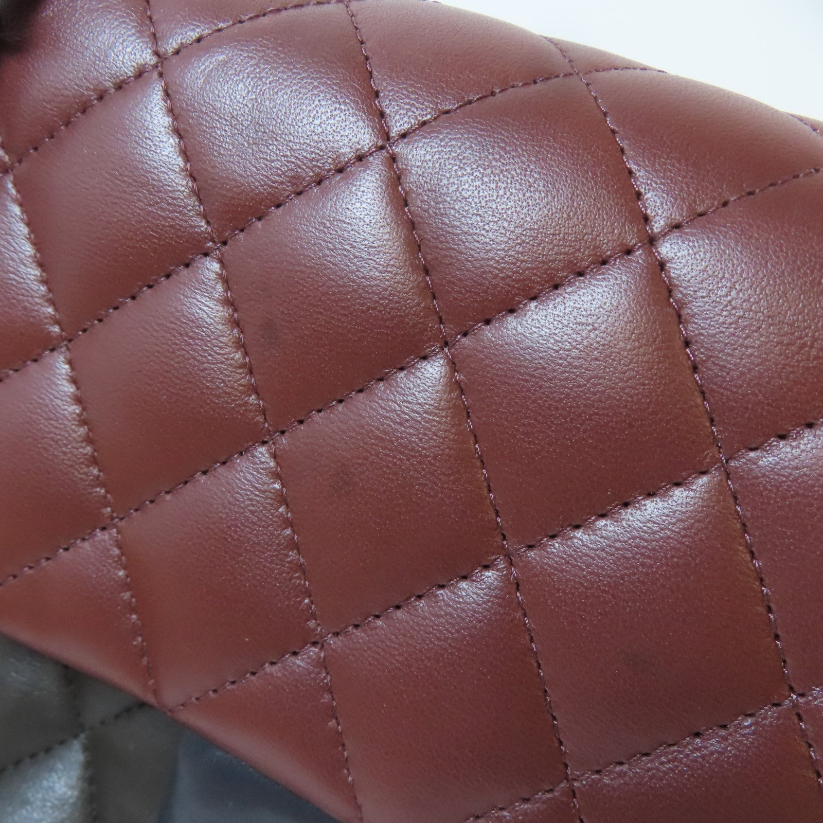 CHANEL 【激減優惠】菱格羊皮皮革Classic Double Flap Bag銀扣鏈帶肩背袋黑色/啡紅色