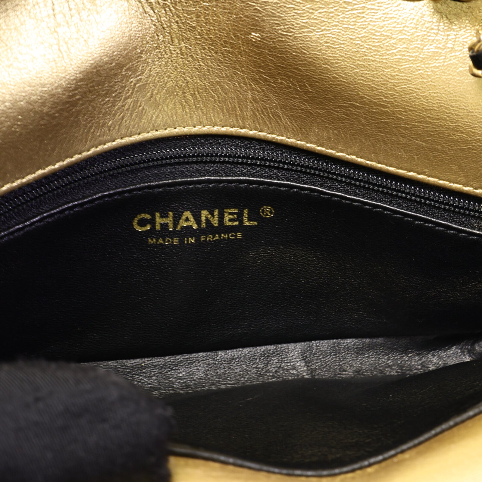 CHANEL 羊皮皮革CC Chic Double鏈帶肩背袋