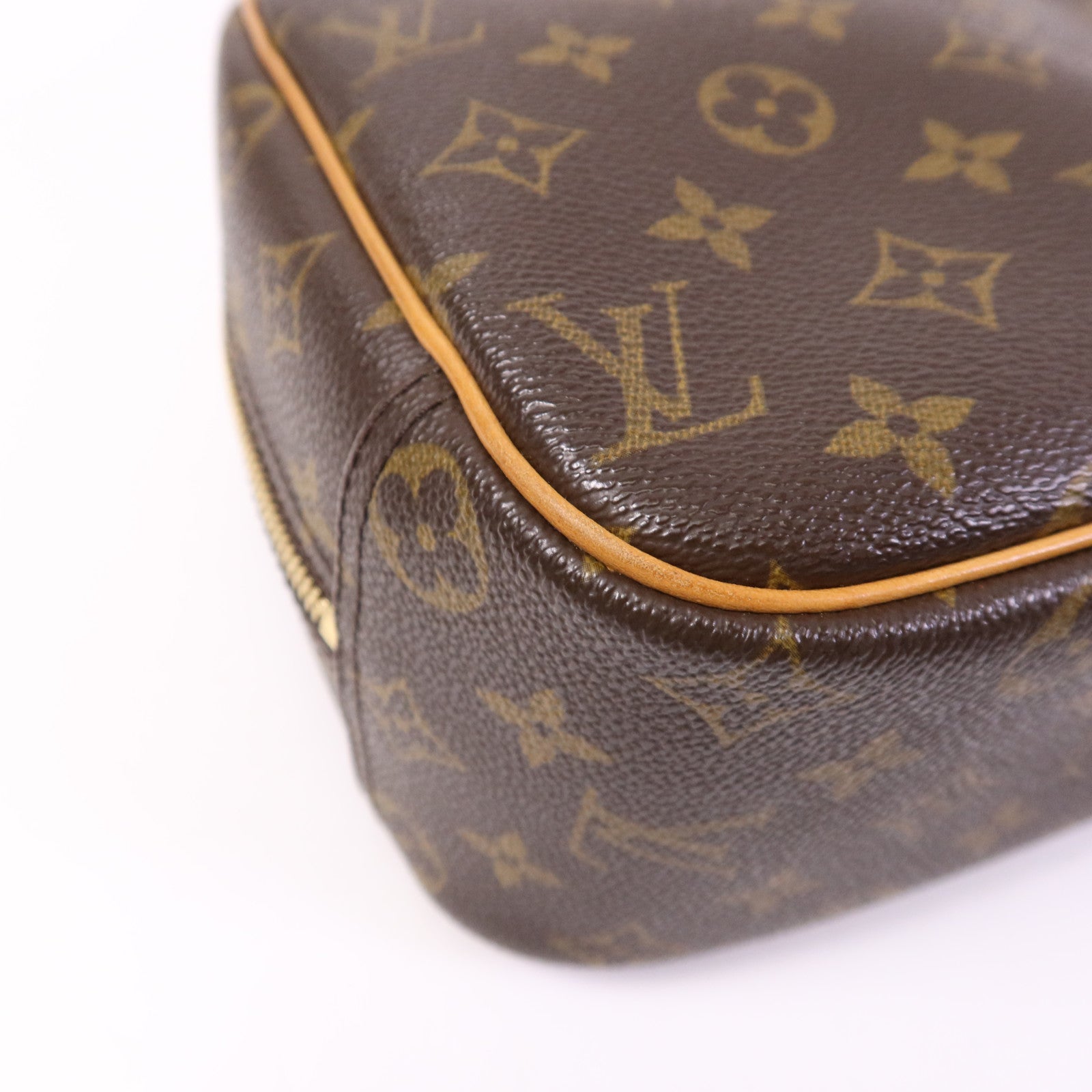LOUIS VUITTON Monogram Trouville金扣手挽袋