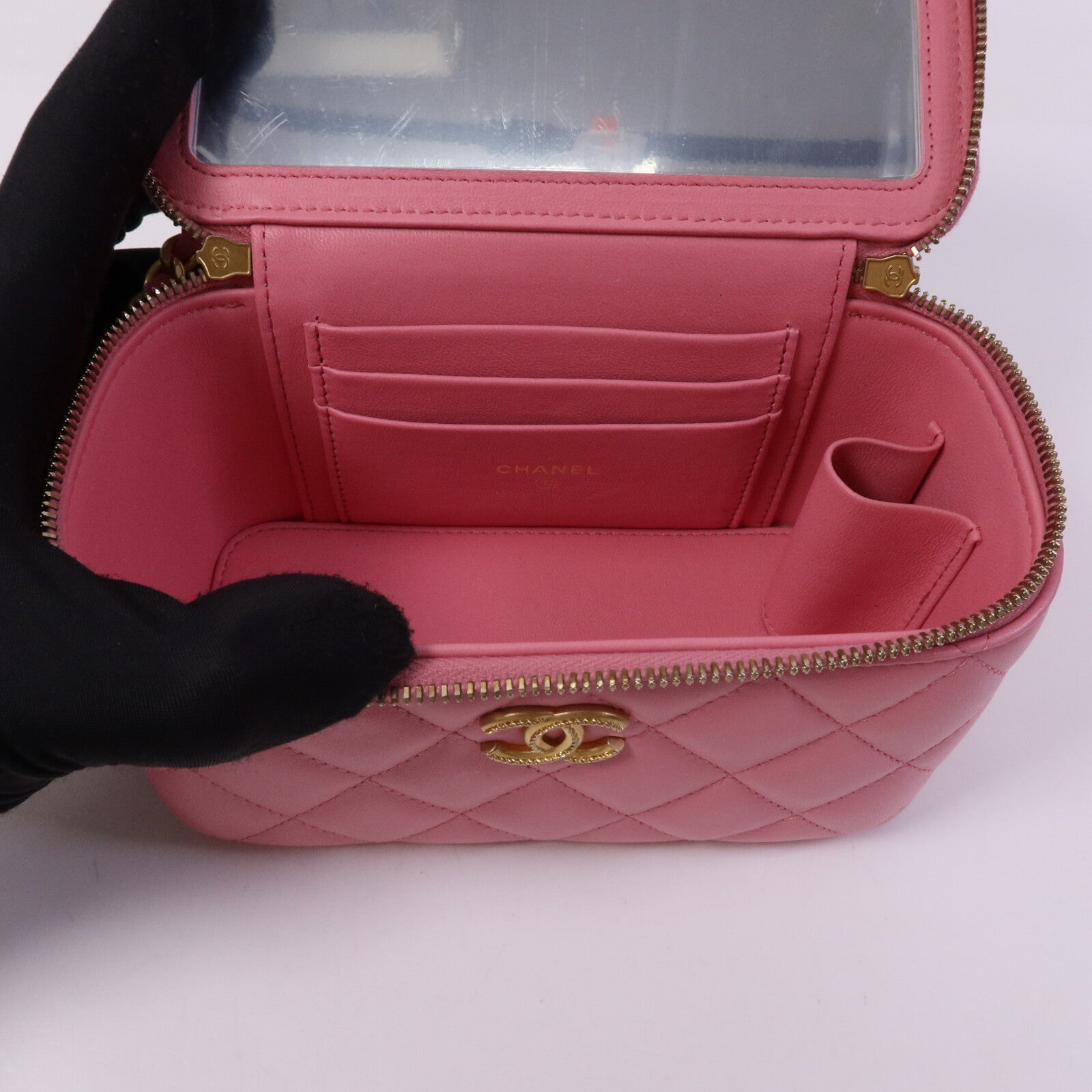 CHANEL 羊皮皮革Vanity Case With Top Handle金扣鏈帶肩背袋