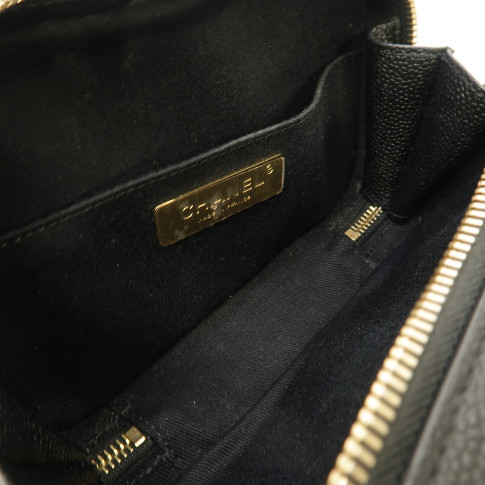 CHANEL 菱格Caviar皮革Waist Bag金扣腰包黑色