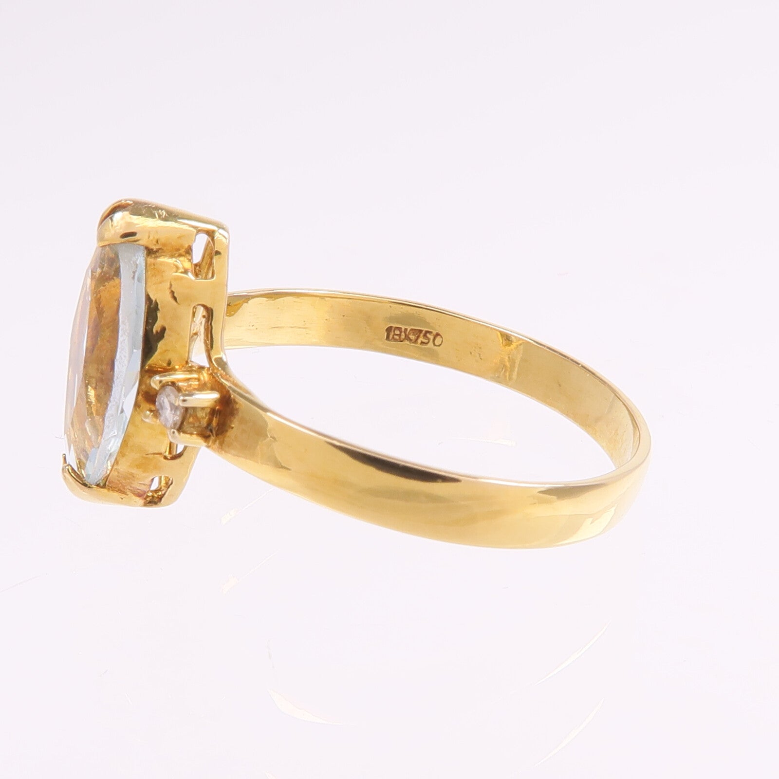 JEWELRY 【激減優惠】18K黃金Aquamarine Diamond Ring藍晶/鑽石戒指US#6