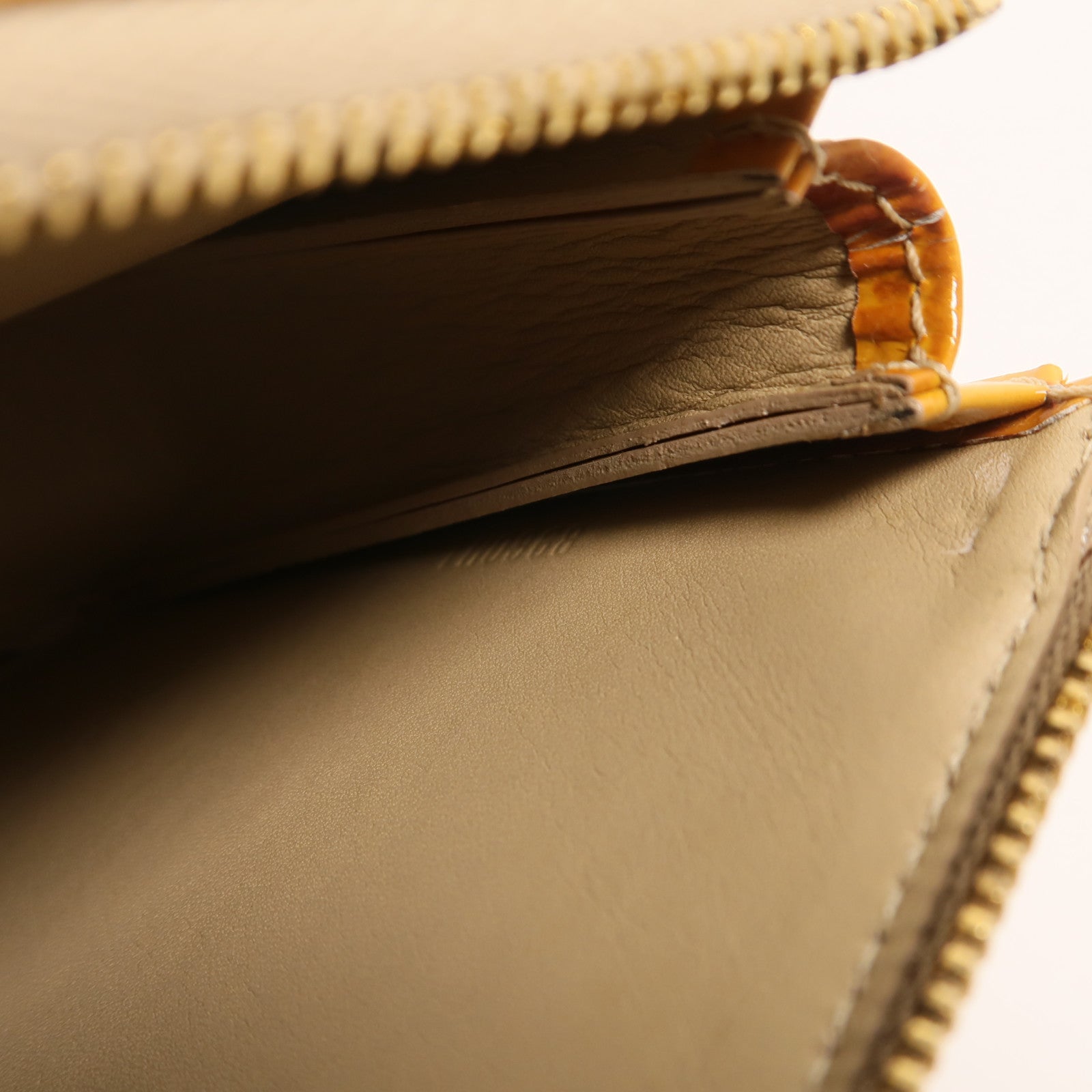 LOUIS VUITTON Monogram Vernis Lexington Pouch手挽袋