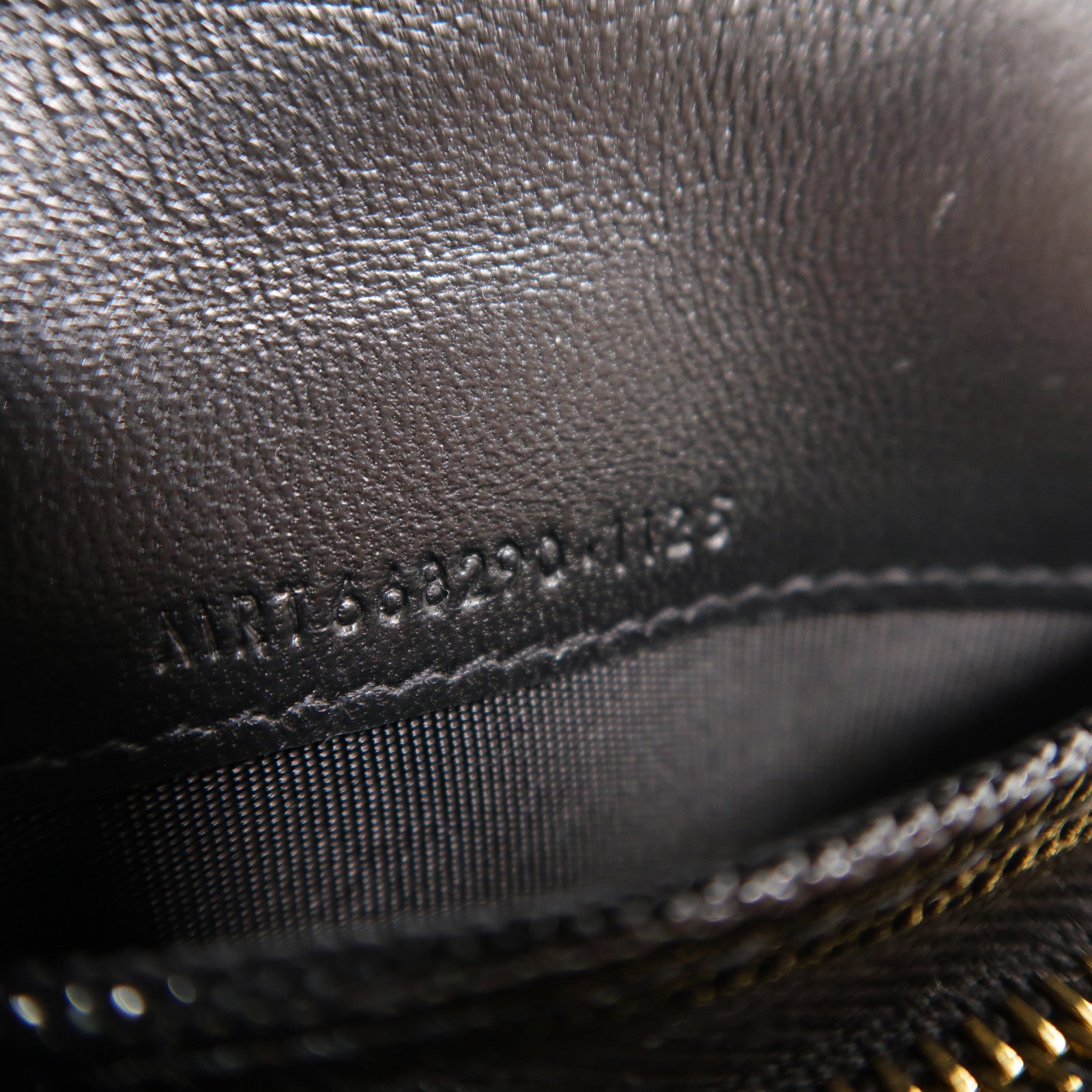 SAINT LAURENT 牛皮皮革Cassandre Matelasse Flap Card Case錢包