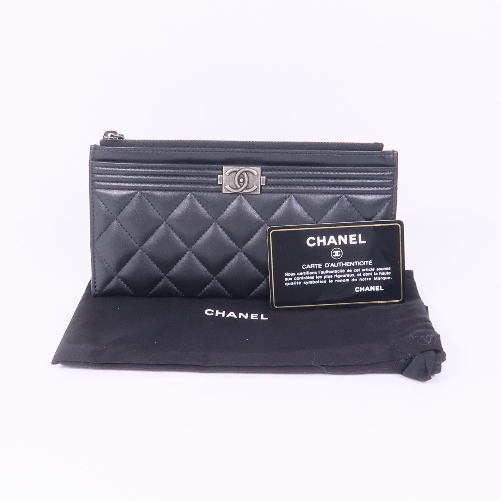 CHANEL 牛皮皮革Pouch Wallet銀扣長錢包