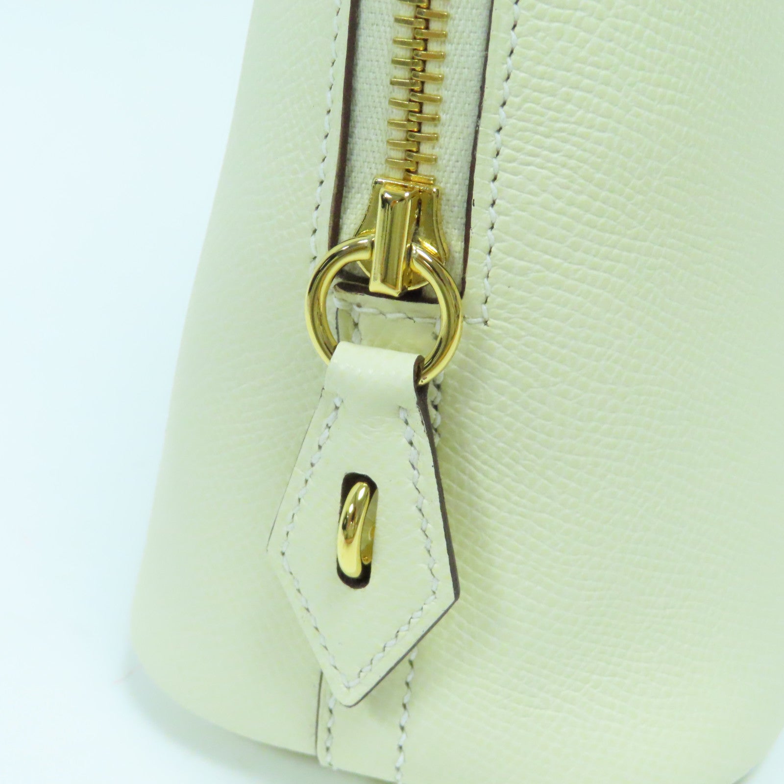 HERMES **【激減優惠】Epsom皮革Bolide 25 1923金扣手挽肩背兩用袋Nata奶油白色