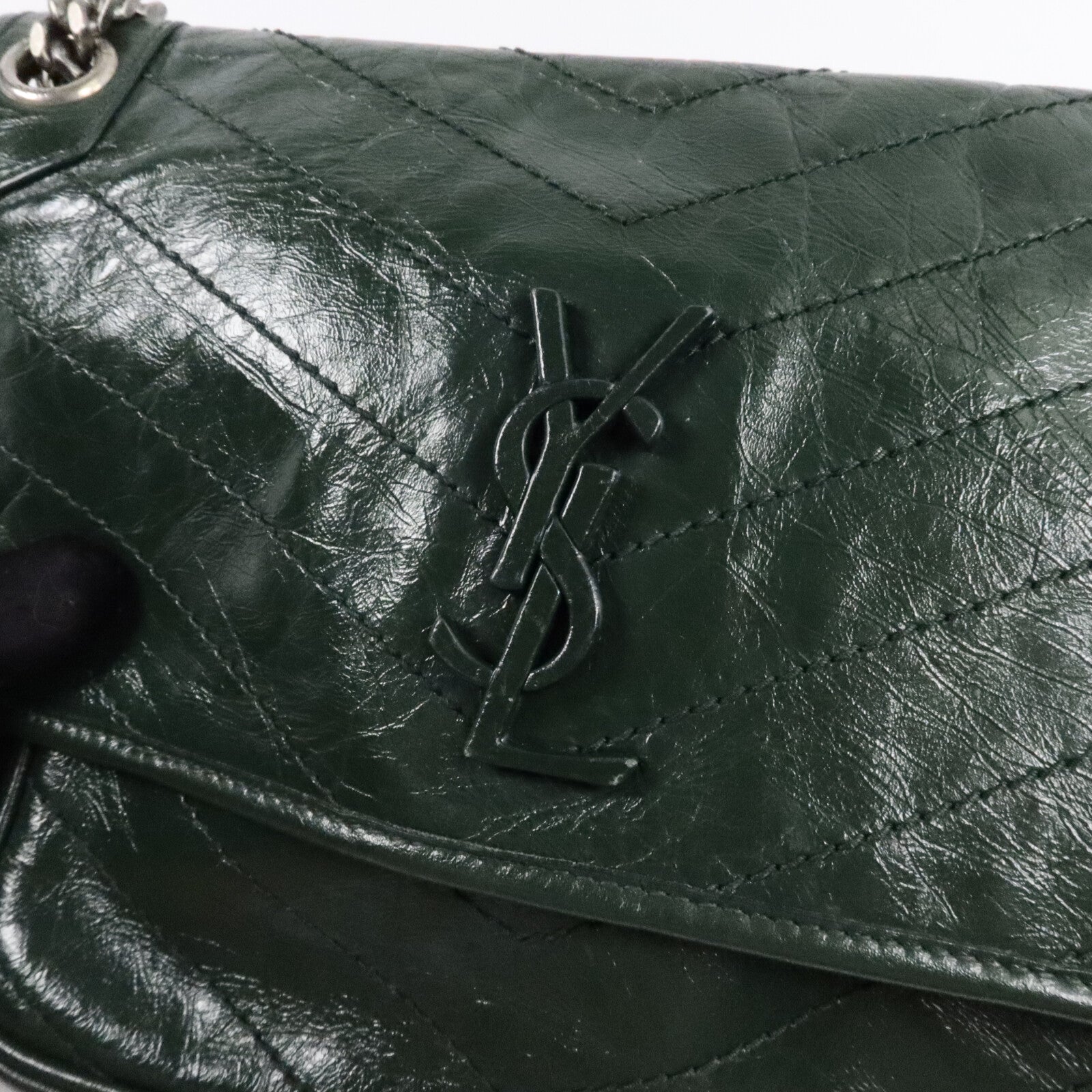 SAINT LAURENT 牛皮皮革Niki Medium鏈帶肩背袋