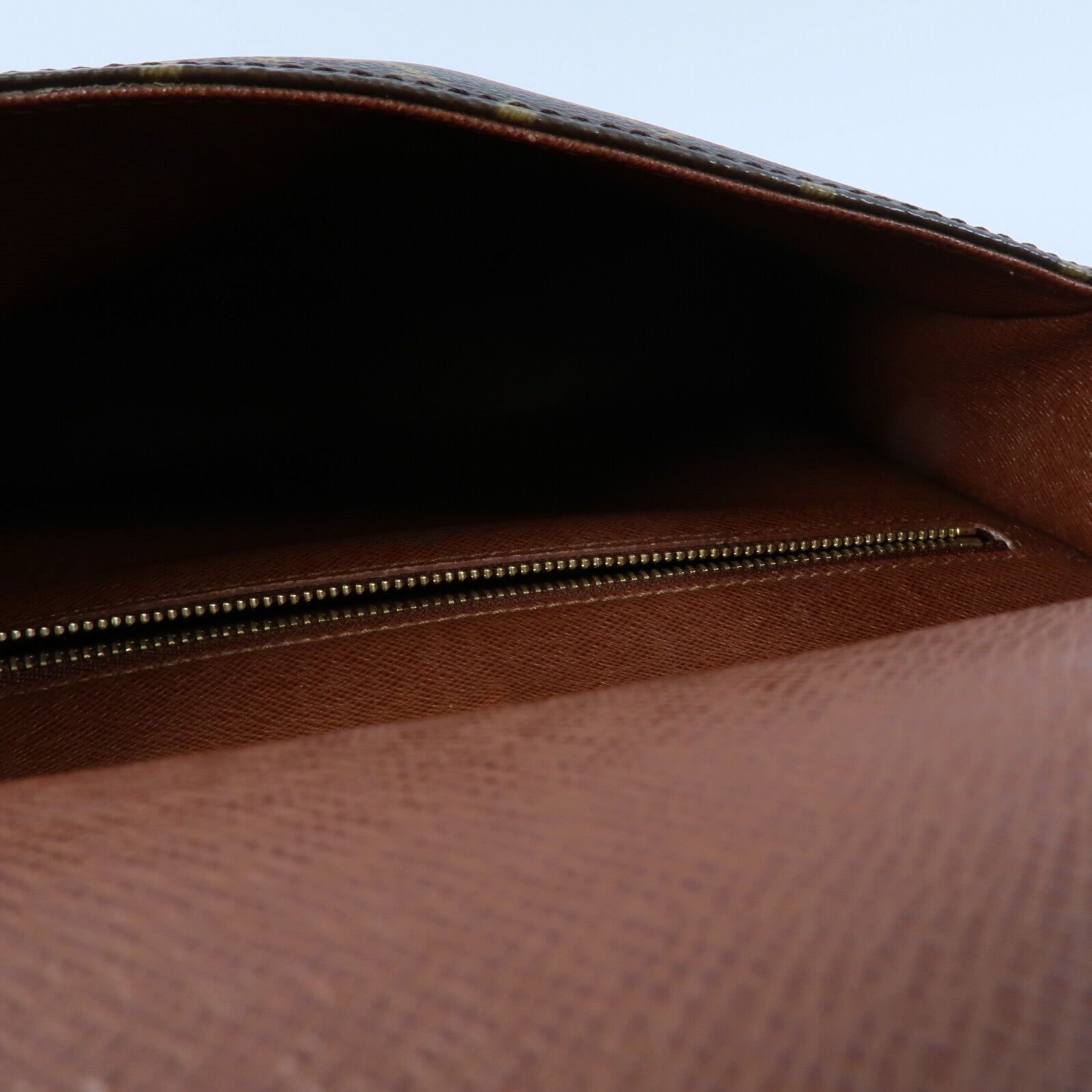 LOUIS VUITTON Monogram Saint Cloud GM肩背袋