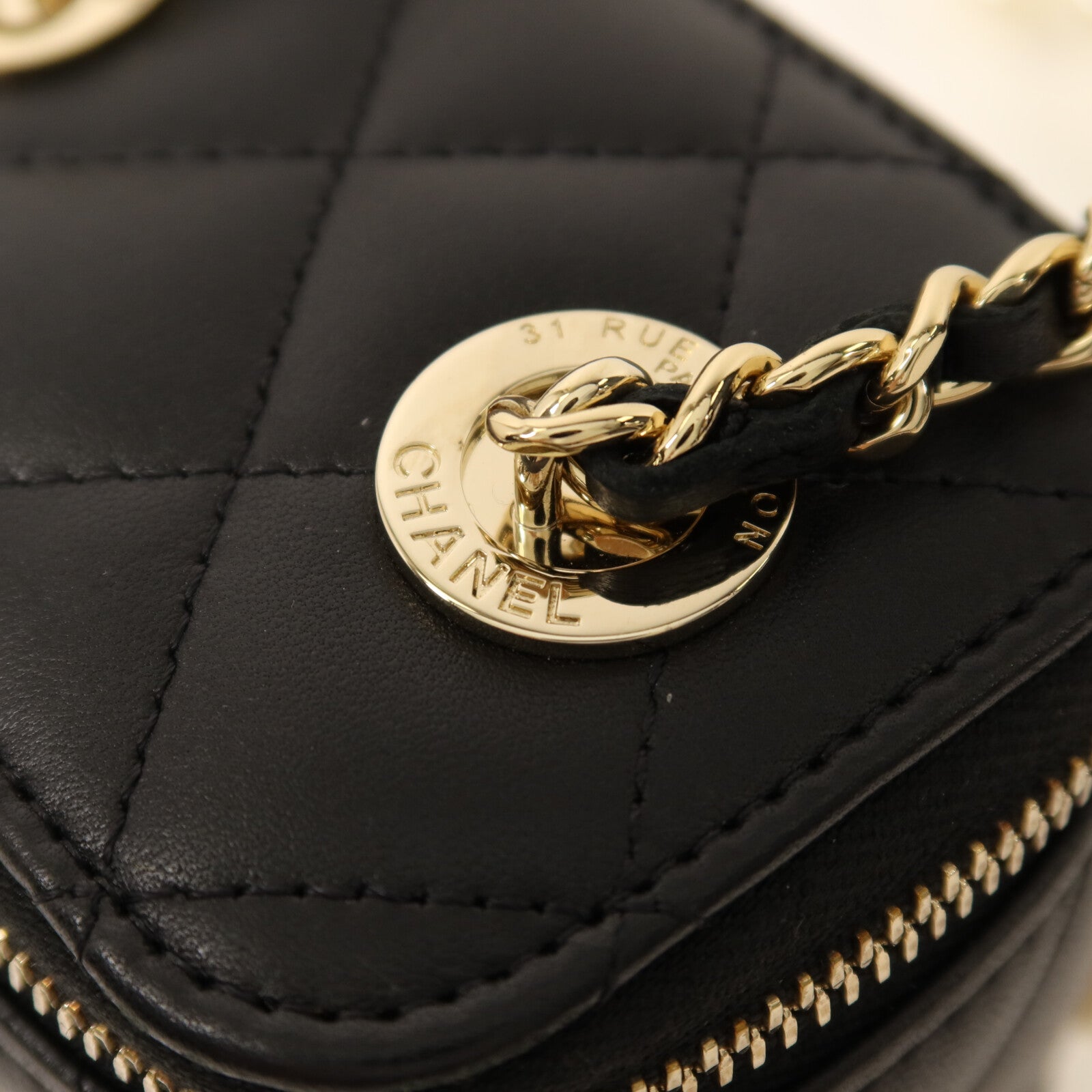 CHANEL 羊皮皮革Mini Pearl Vanity Case金扣鏈帶肩背袋