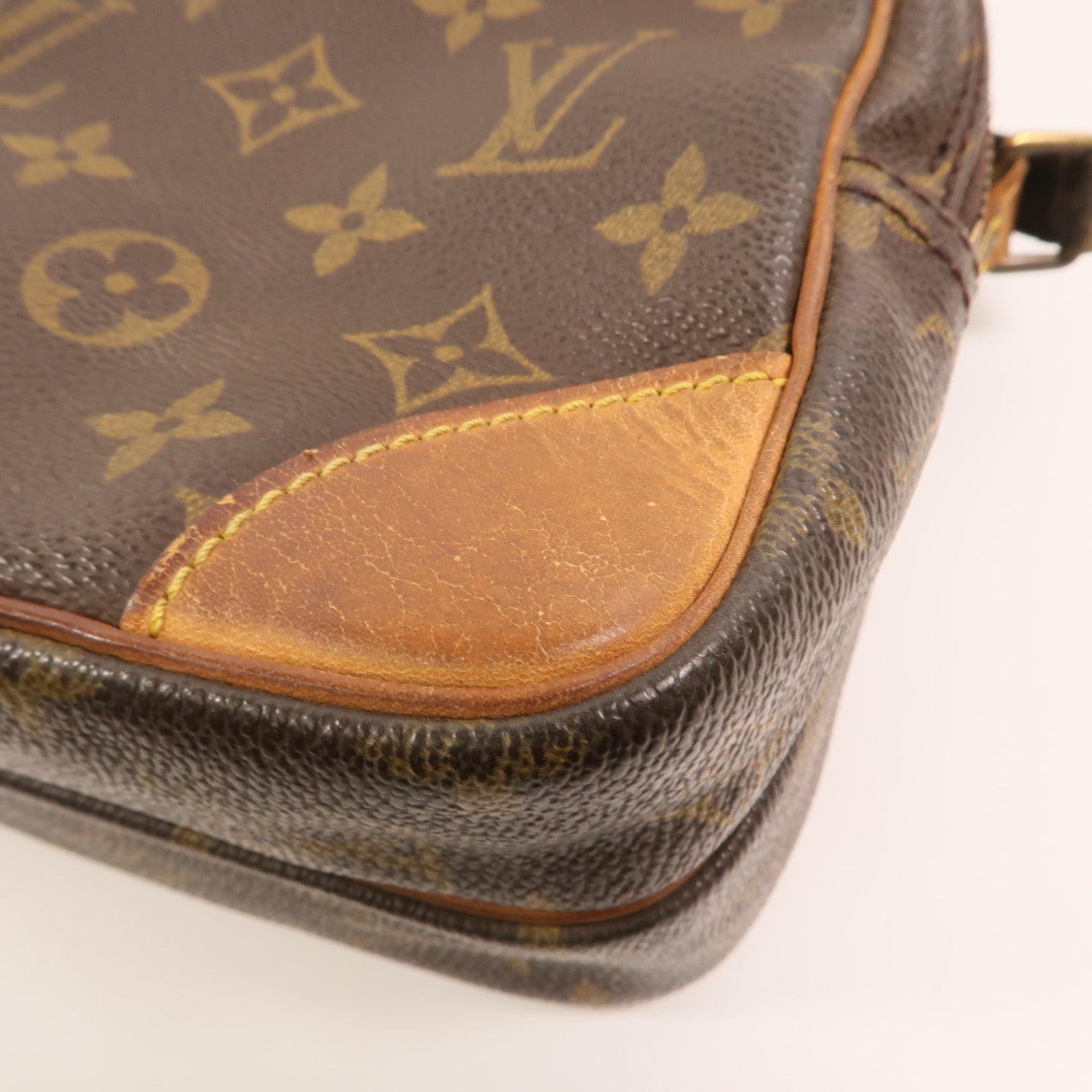 LOUIS VUITTON Monogram Amazon金扣肩背袋