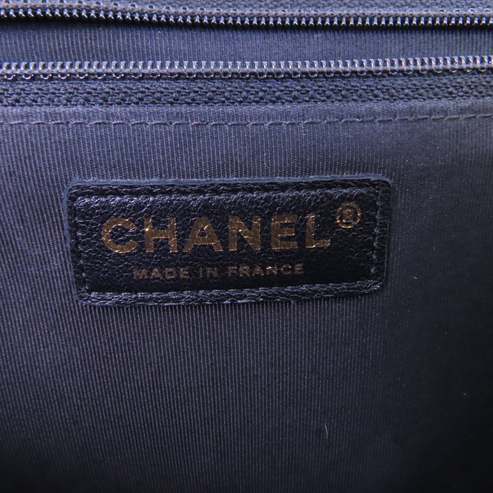 CHANEL 牛皮皮革Chain Shoulder金扣鏈帶肩背袋